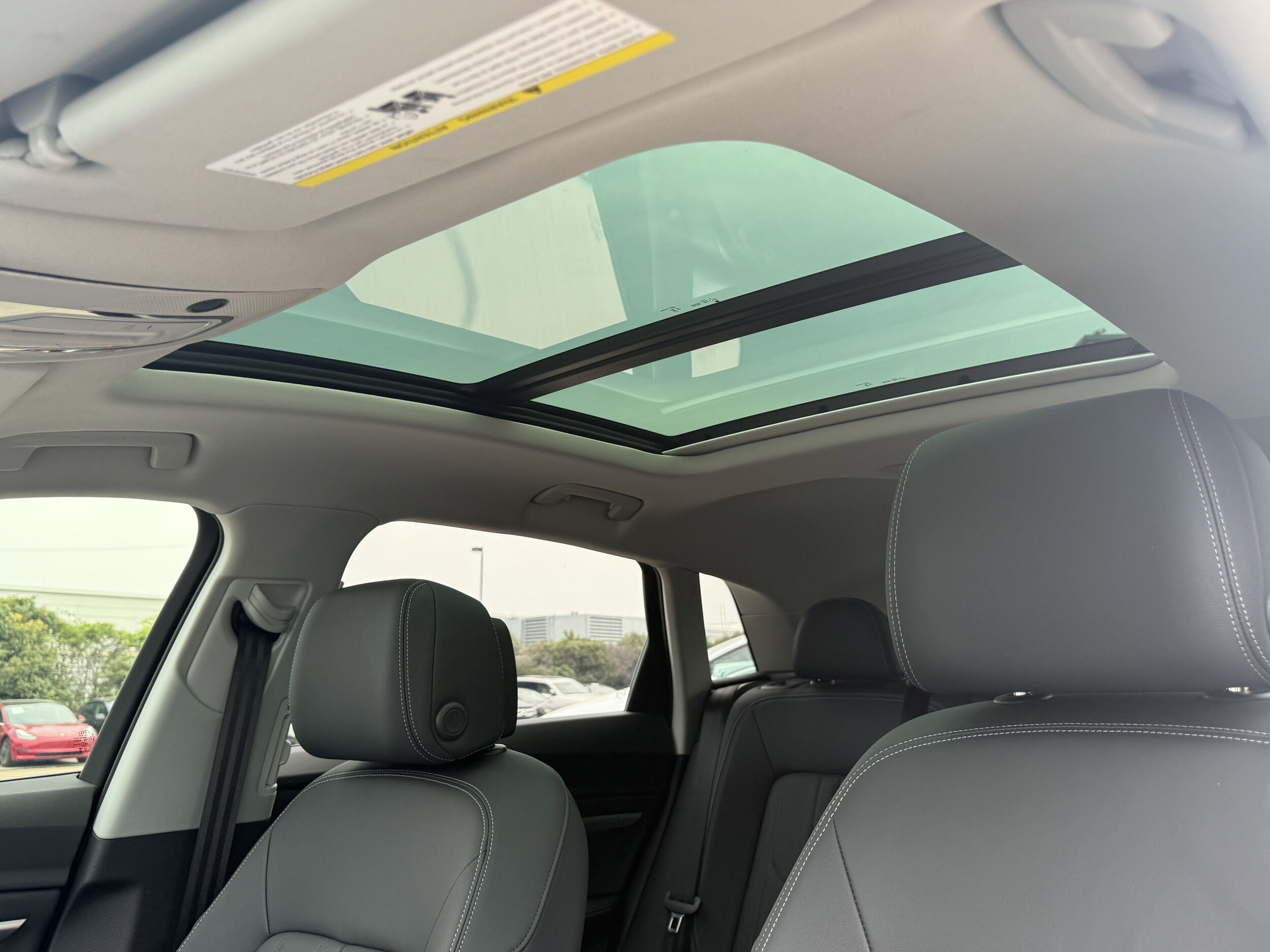 2024 Audi Q8 E-tron Premium Plus photo 2