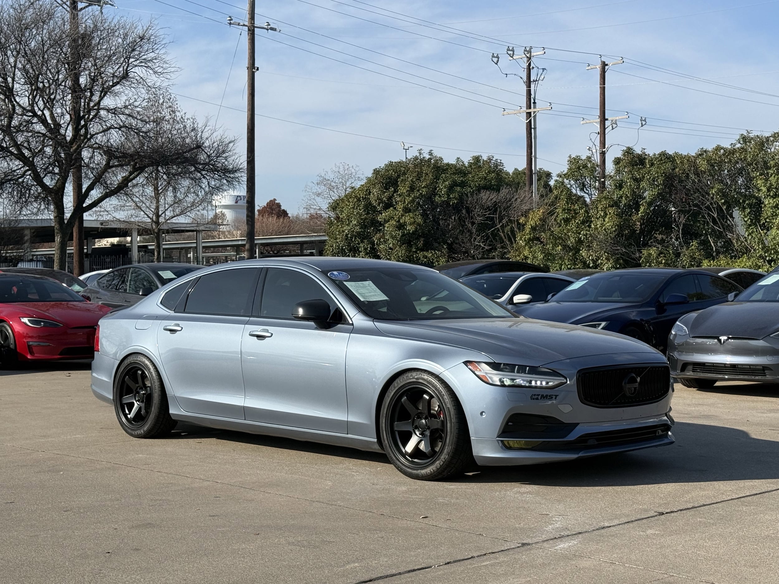 2018 Volvo S90 Momentum's photo
