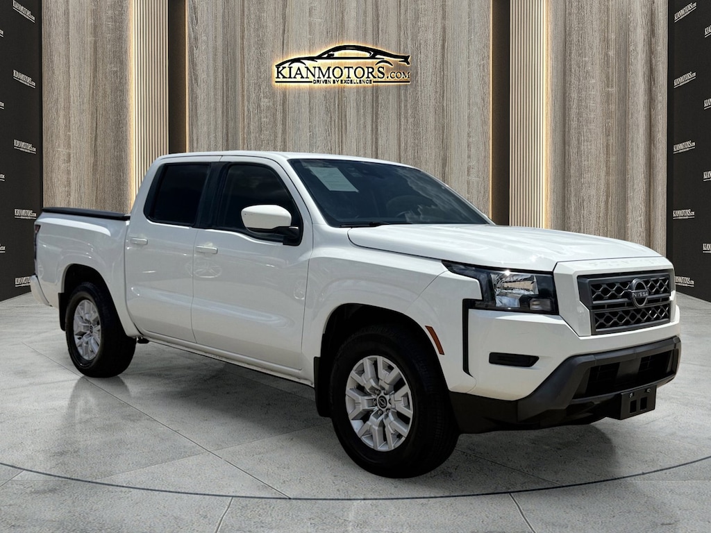 Used 2023 Nissan Frontier SV Truck Crew Cab