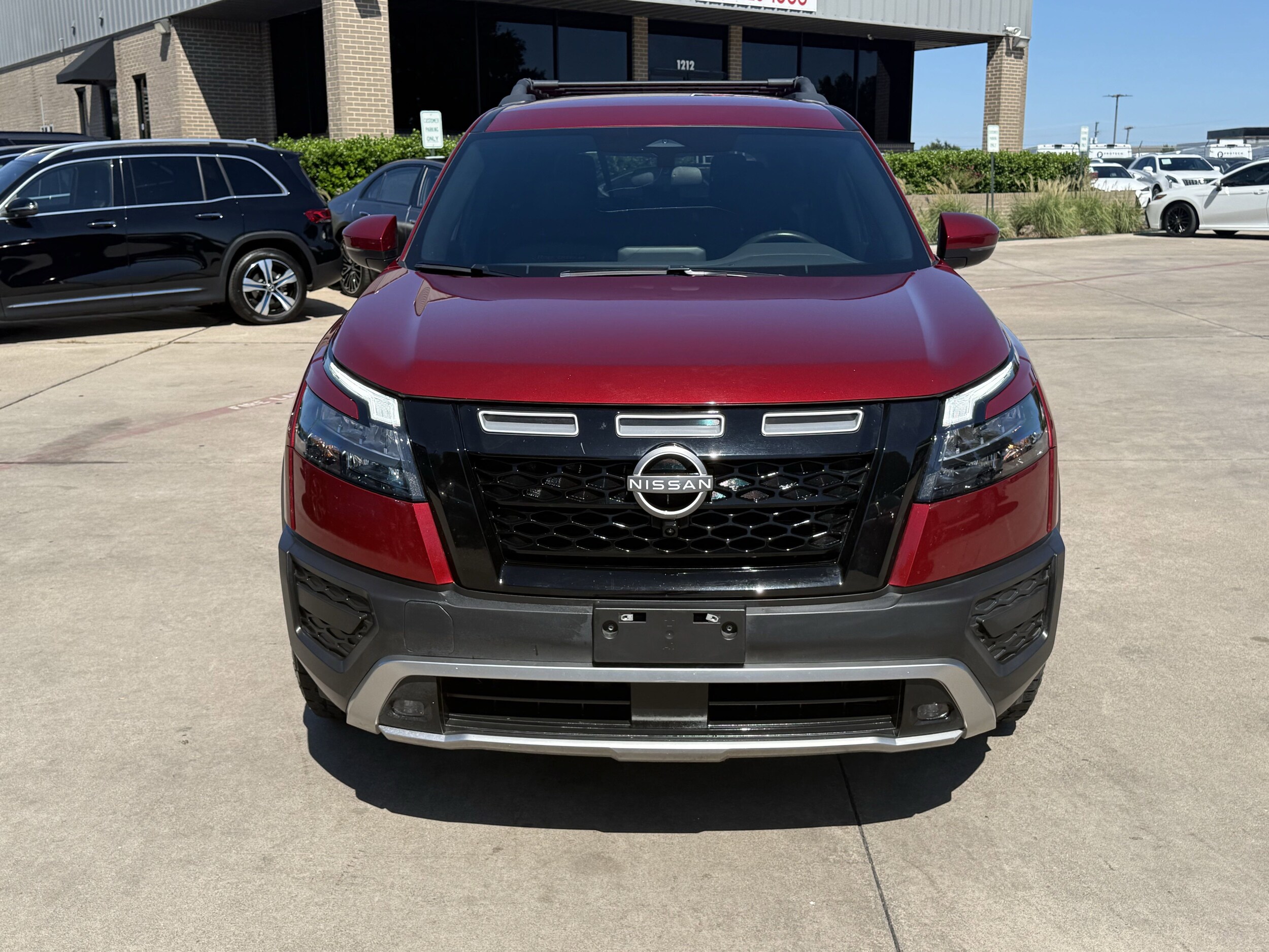 2024 Nissan Pathfinder Rock Creek photo 3
