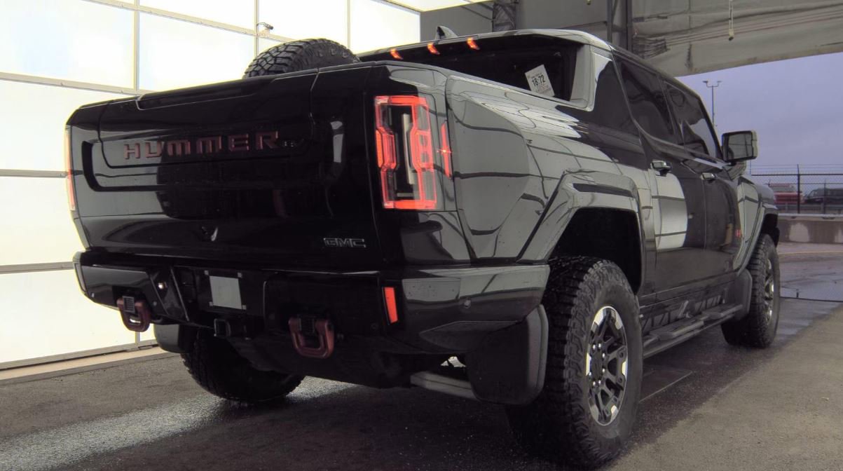 2024 Gmc Hummer EV Pickup photo 2