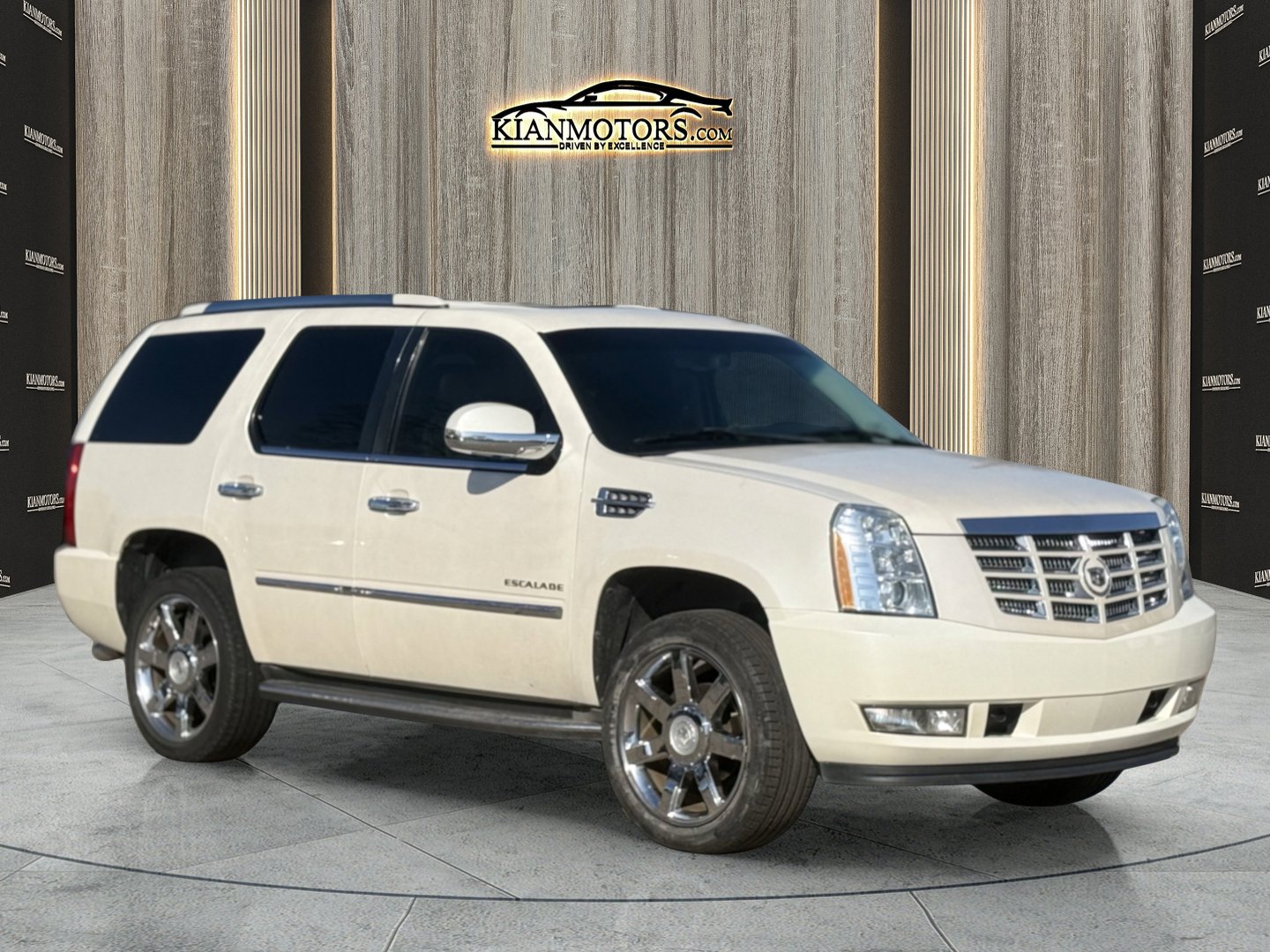 2012 Cadillac Escalade Luxury