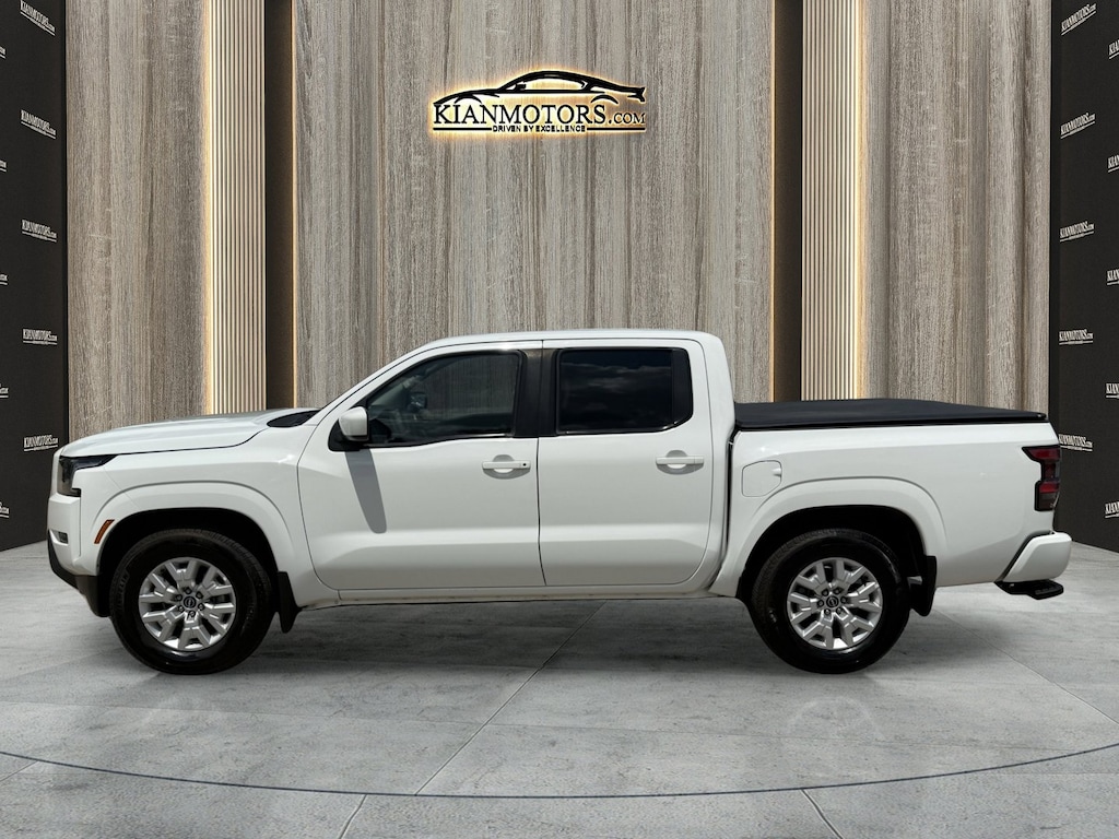 Used 2023 Nissan Frontier SV Truck Crew Cab