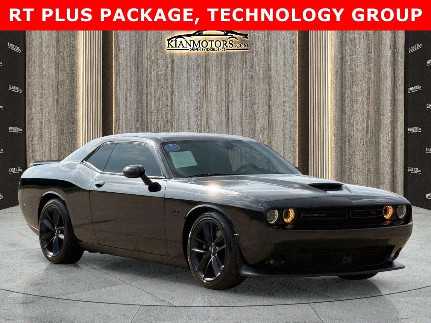 2022 Dodge Challenger R/T's photo