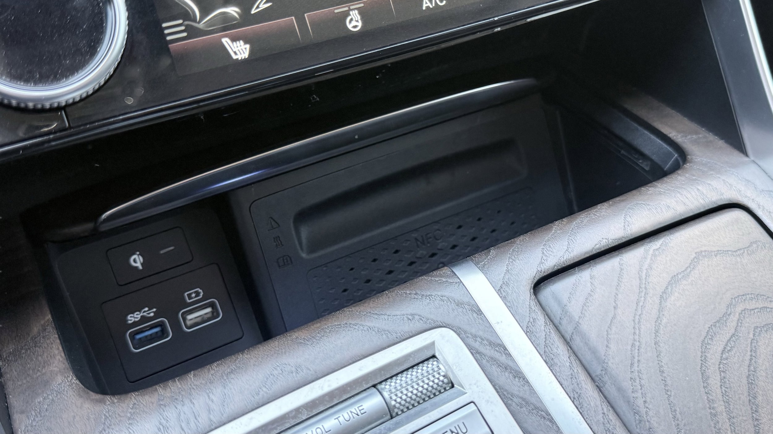 2024 GENESIS GV80 Standard - Photo 59