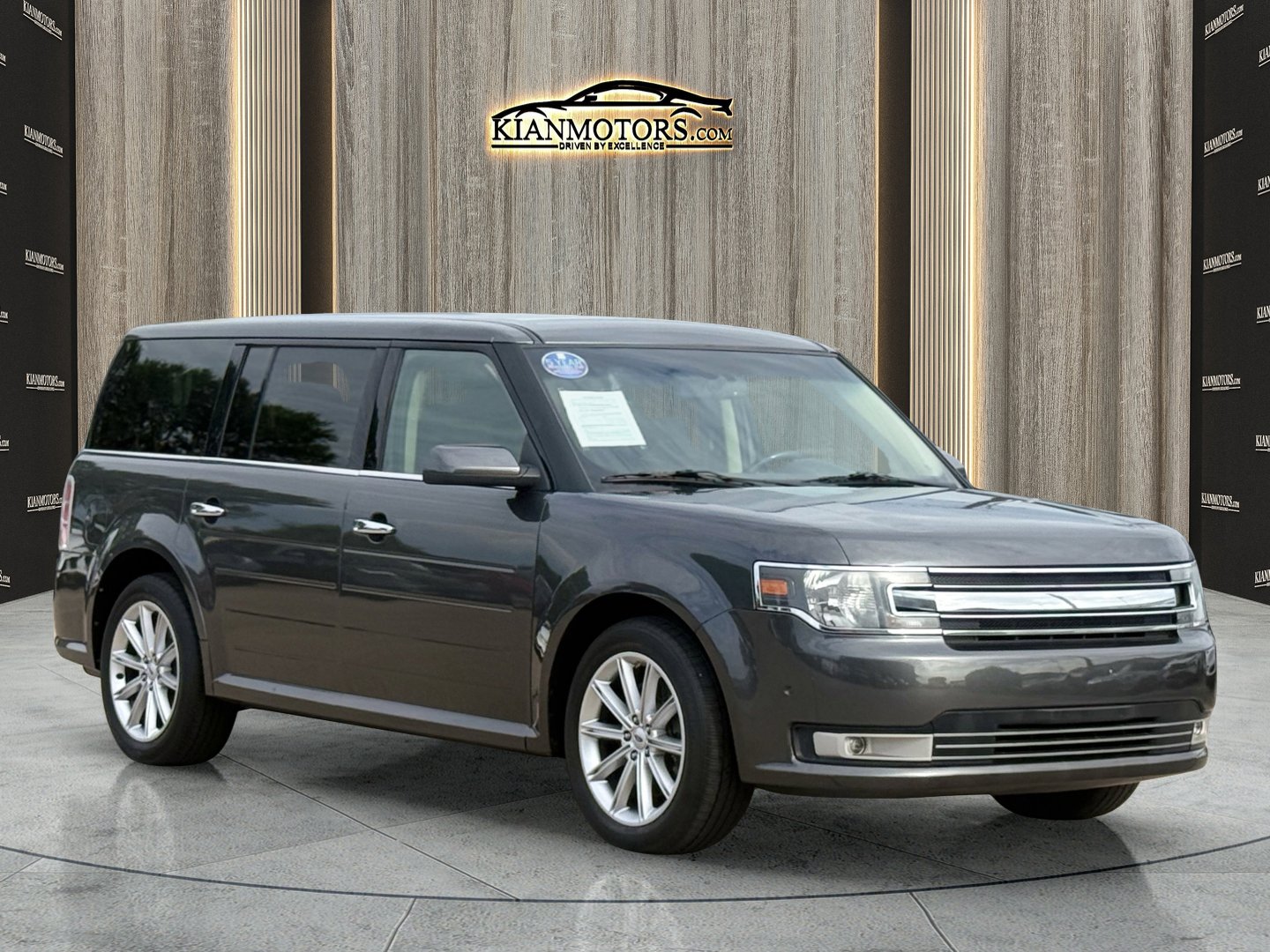 2019 Ford Flex Limited AWD's photo