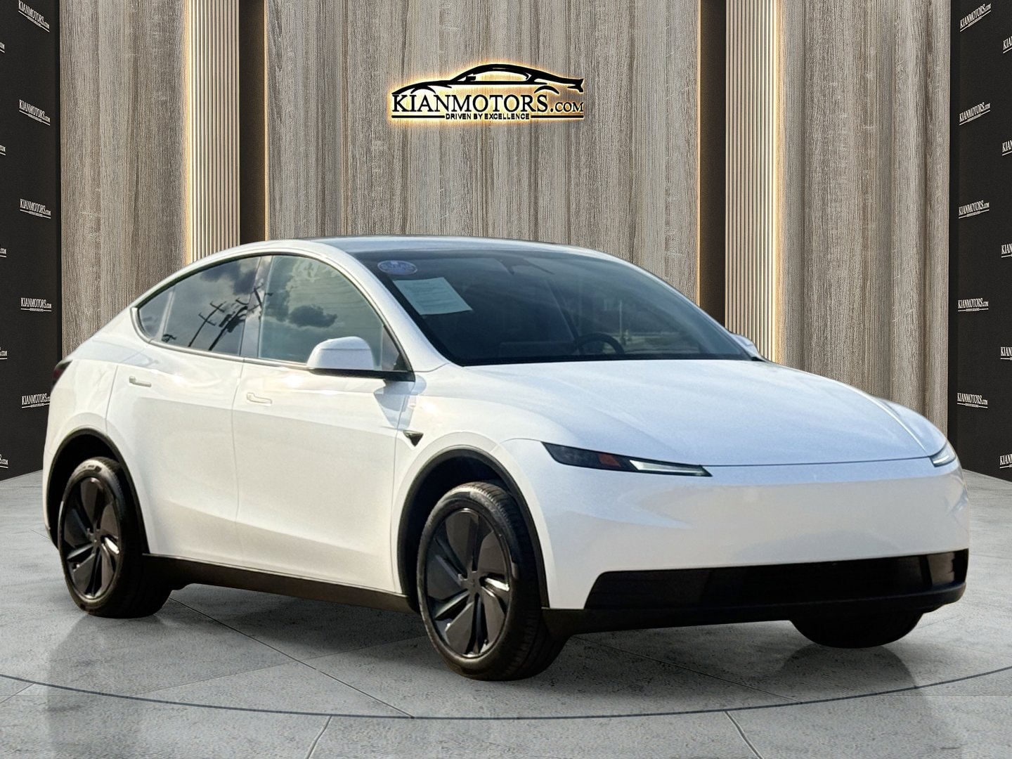 2026 Tesla Model Y Premium