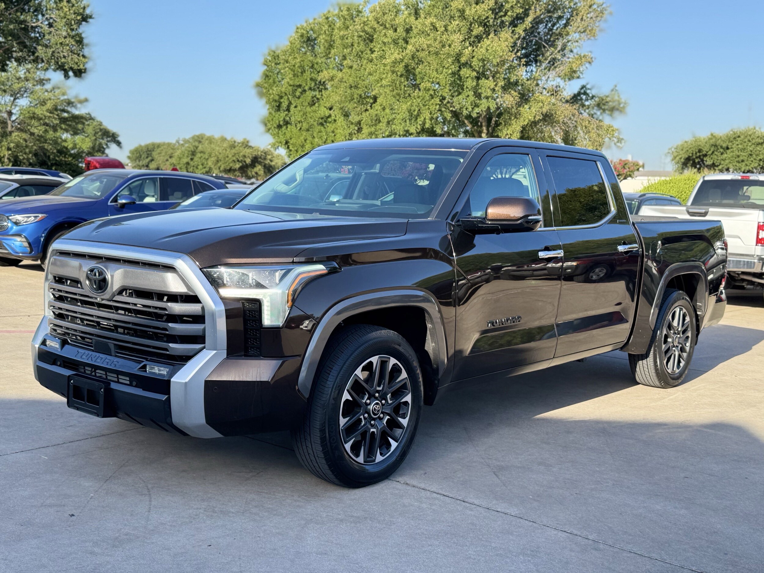2022 Toyota Tundra Limited photo 3