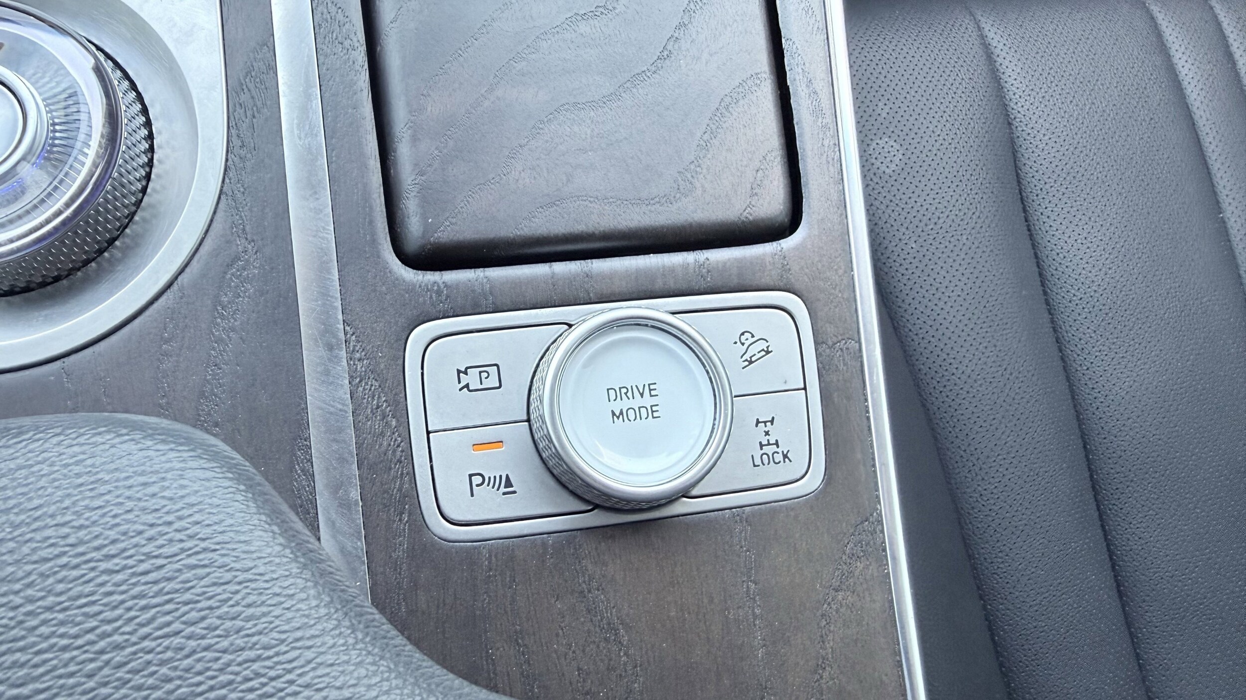 2024 GENESIS GV80 Standard - Photo 56