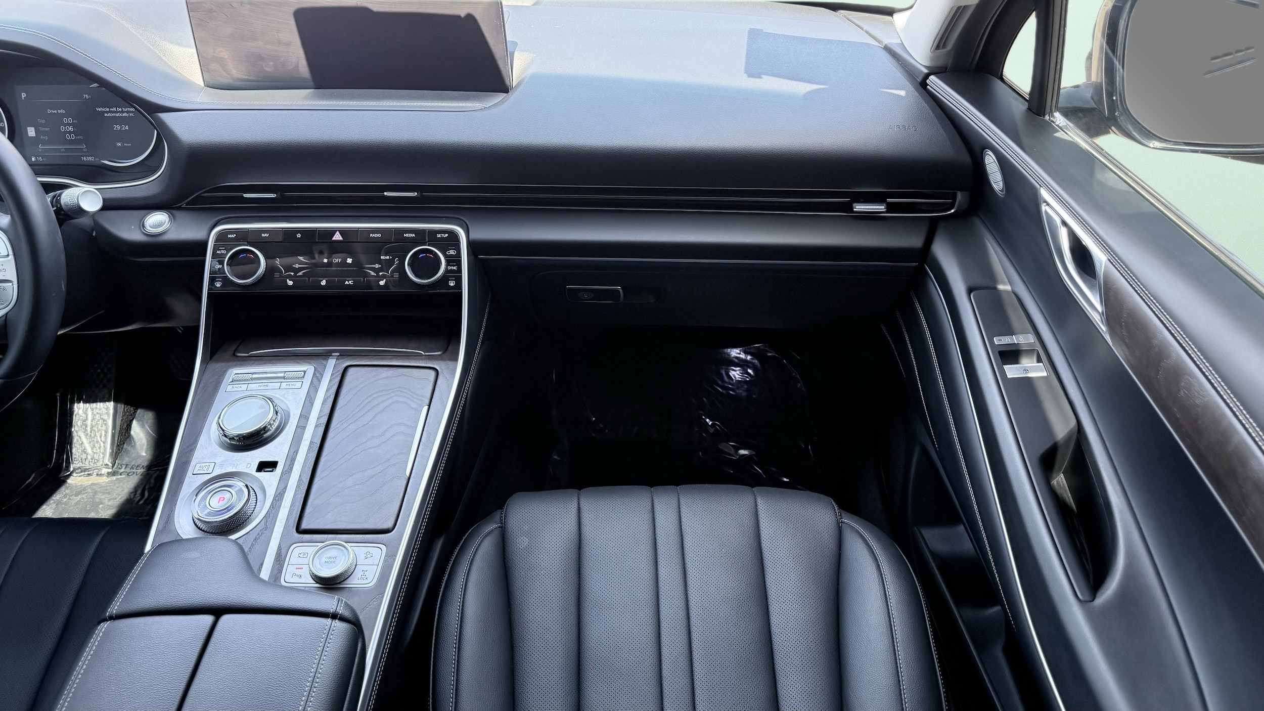 2024 GENESIS GV80 Standard - Photo 50