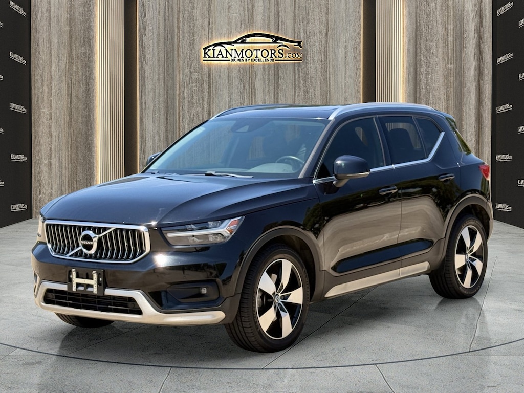 Used 2021 Volvo XC40 Inscription SUV