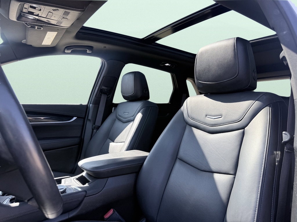 Used 2024 CADILLAC XT5 FWD Premium Luxury SUV