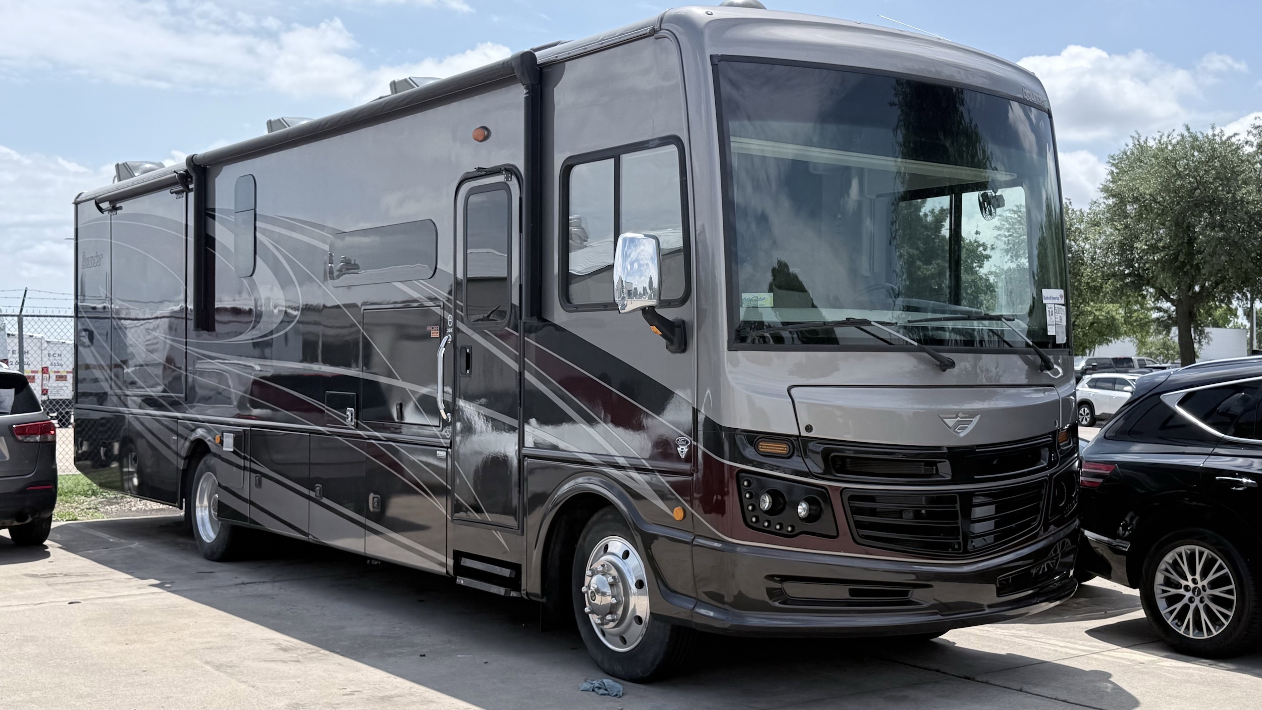 2021 Ford F-53 / F-59's photo