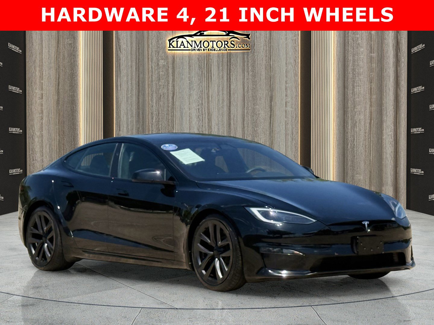 2023 Tesla Model S Standard Range's photo