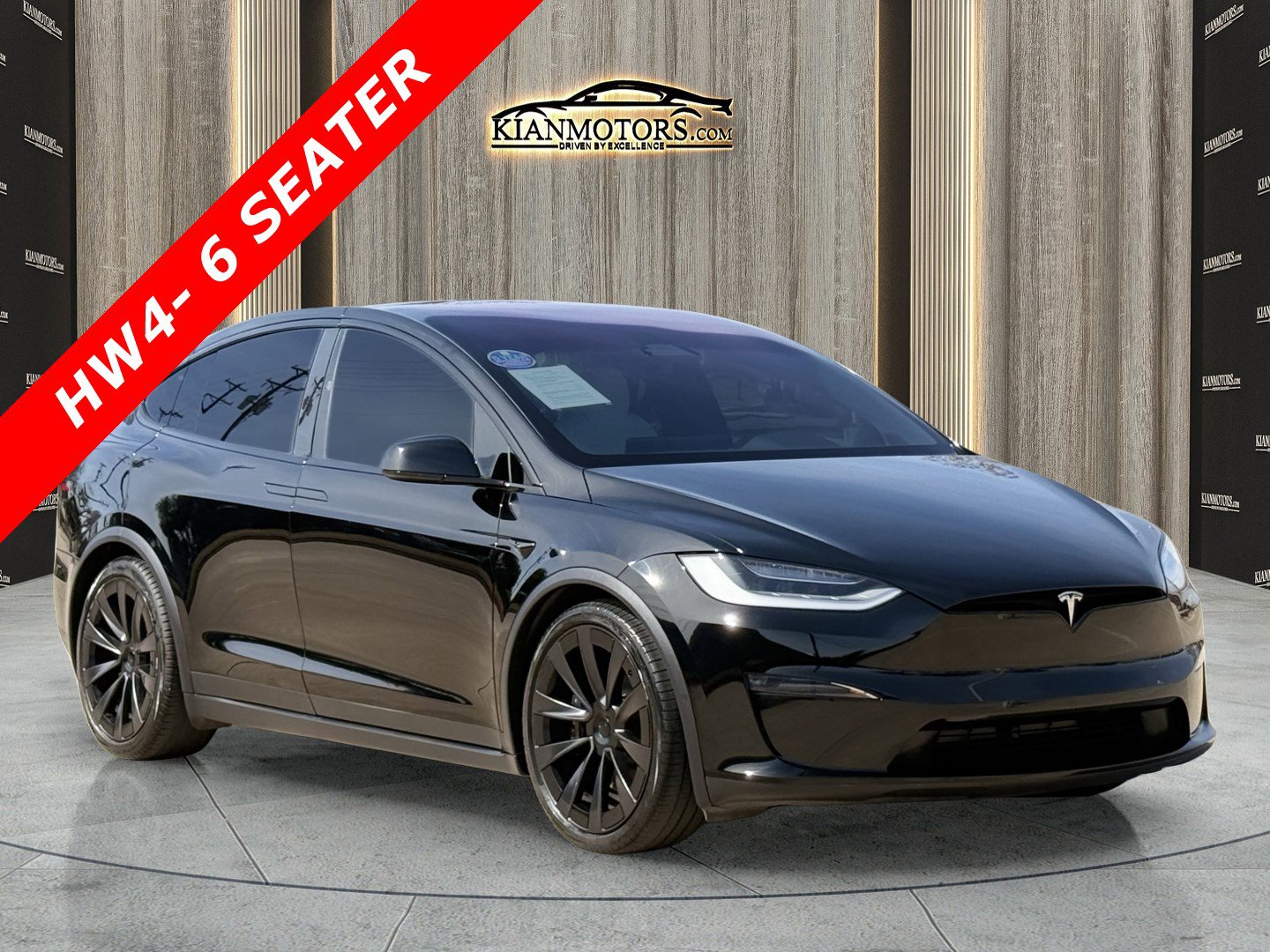 2023 Tesla Model X Long Range's photo