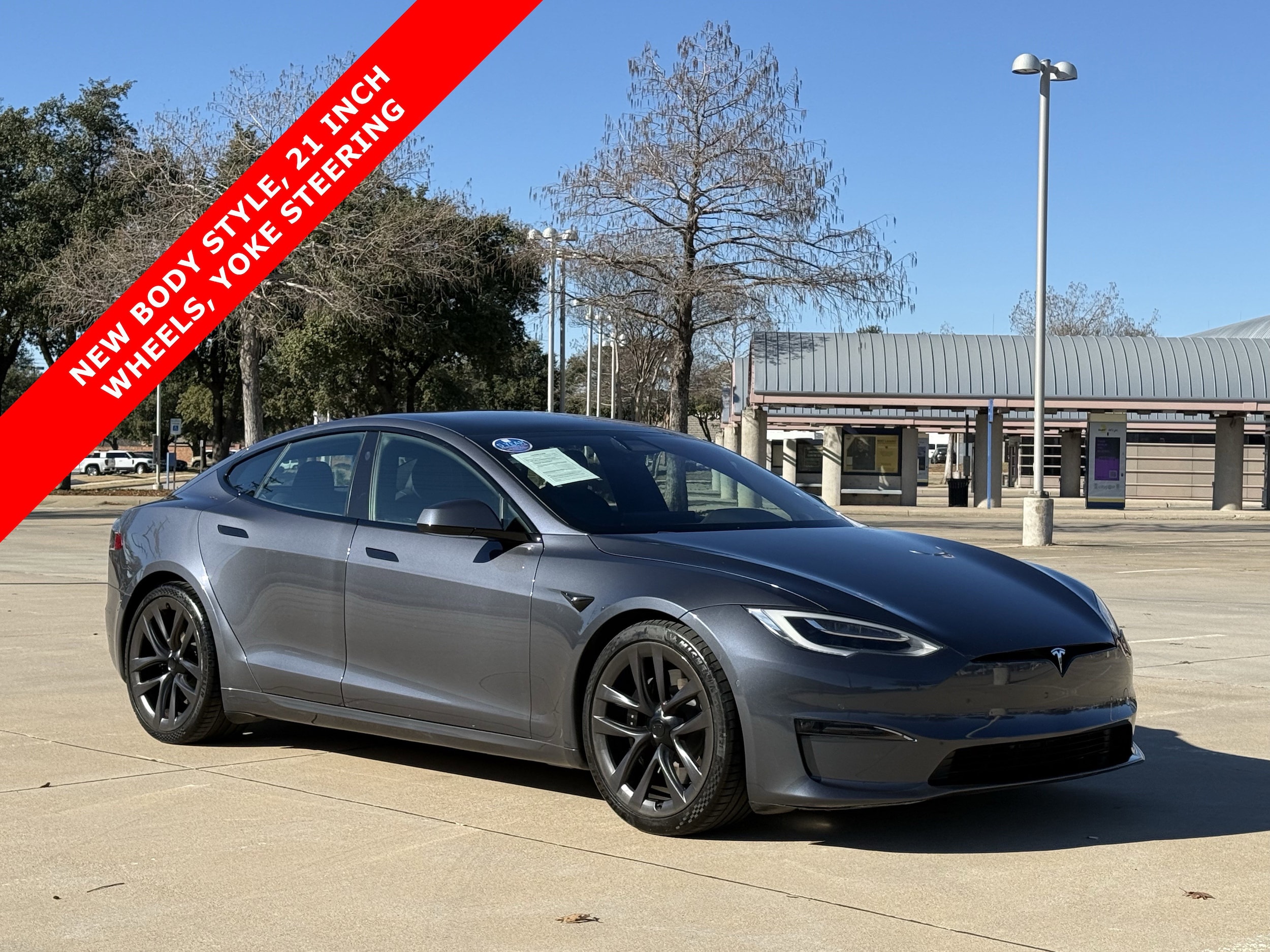 2021 Tesla Model S Long Range Plus's photo
