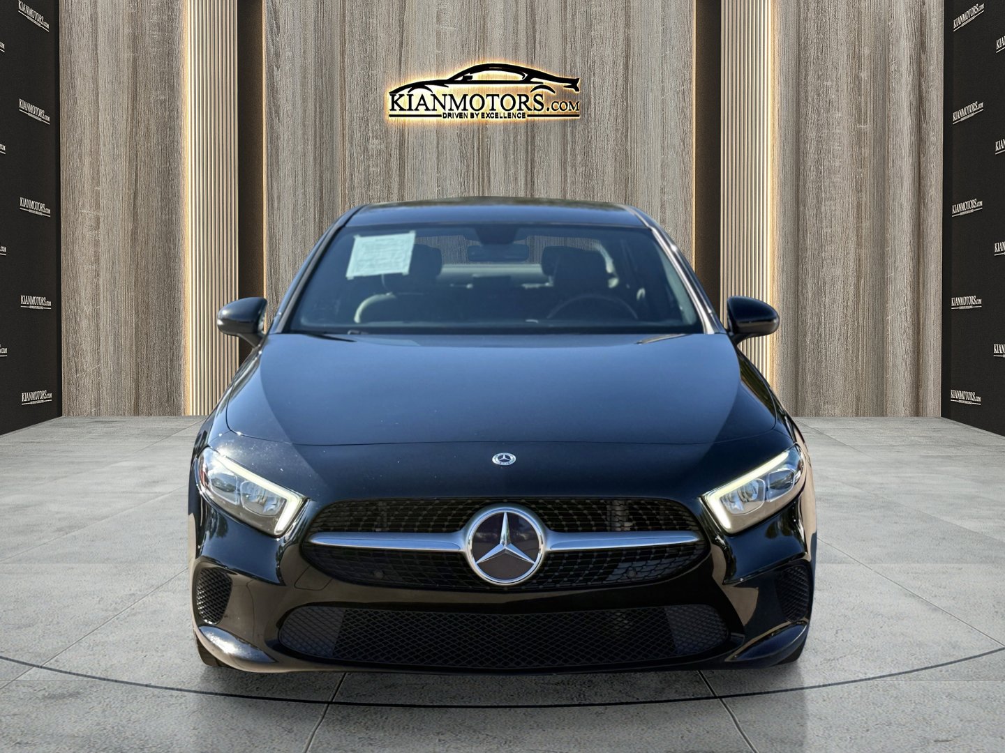 2021 Mercedes Benz A 220 photo 2