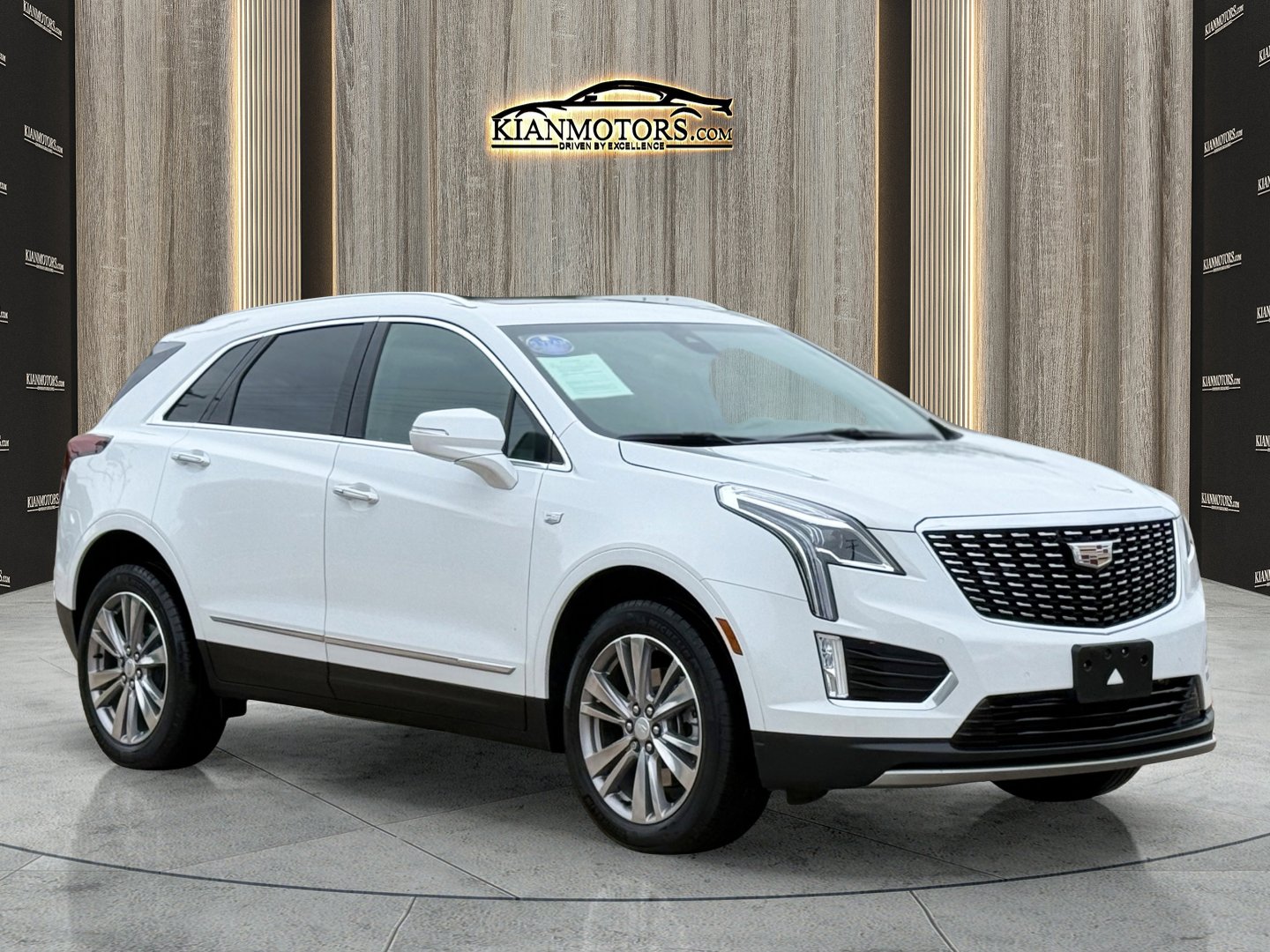 2024 Cadillac XT5 FWD Premium Luxury's photo