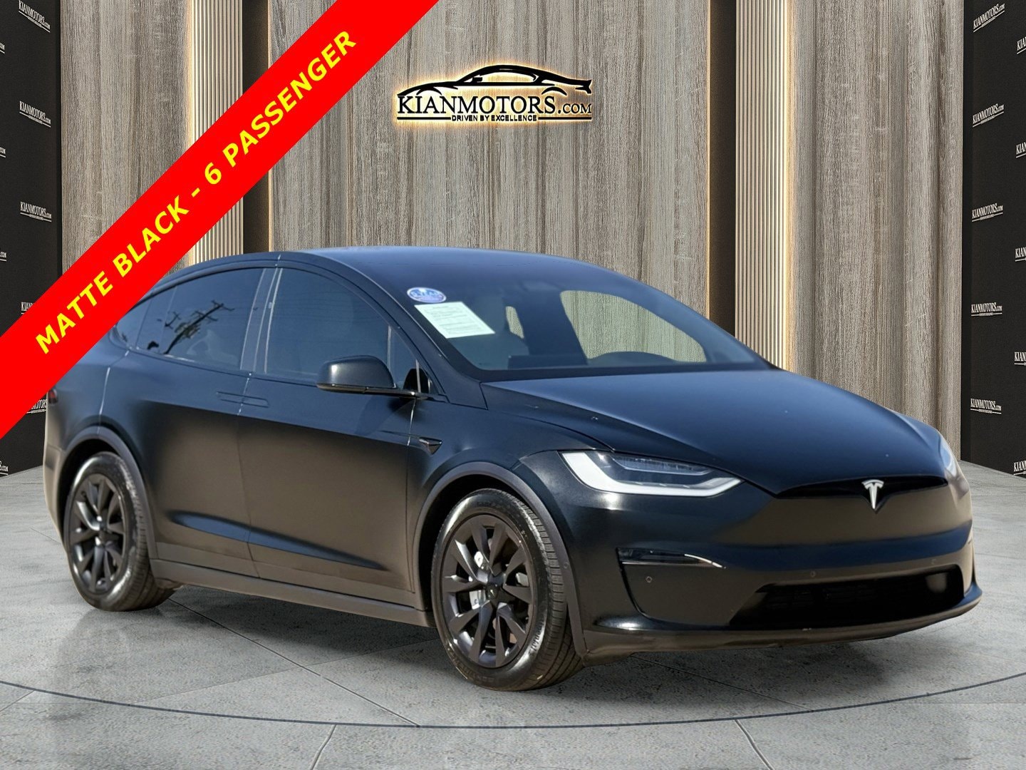 2022 Tesla Model X Long Range's photo