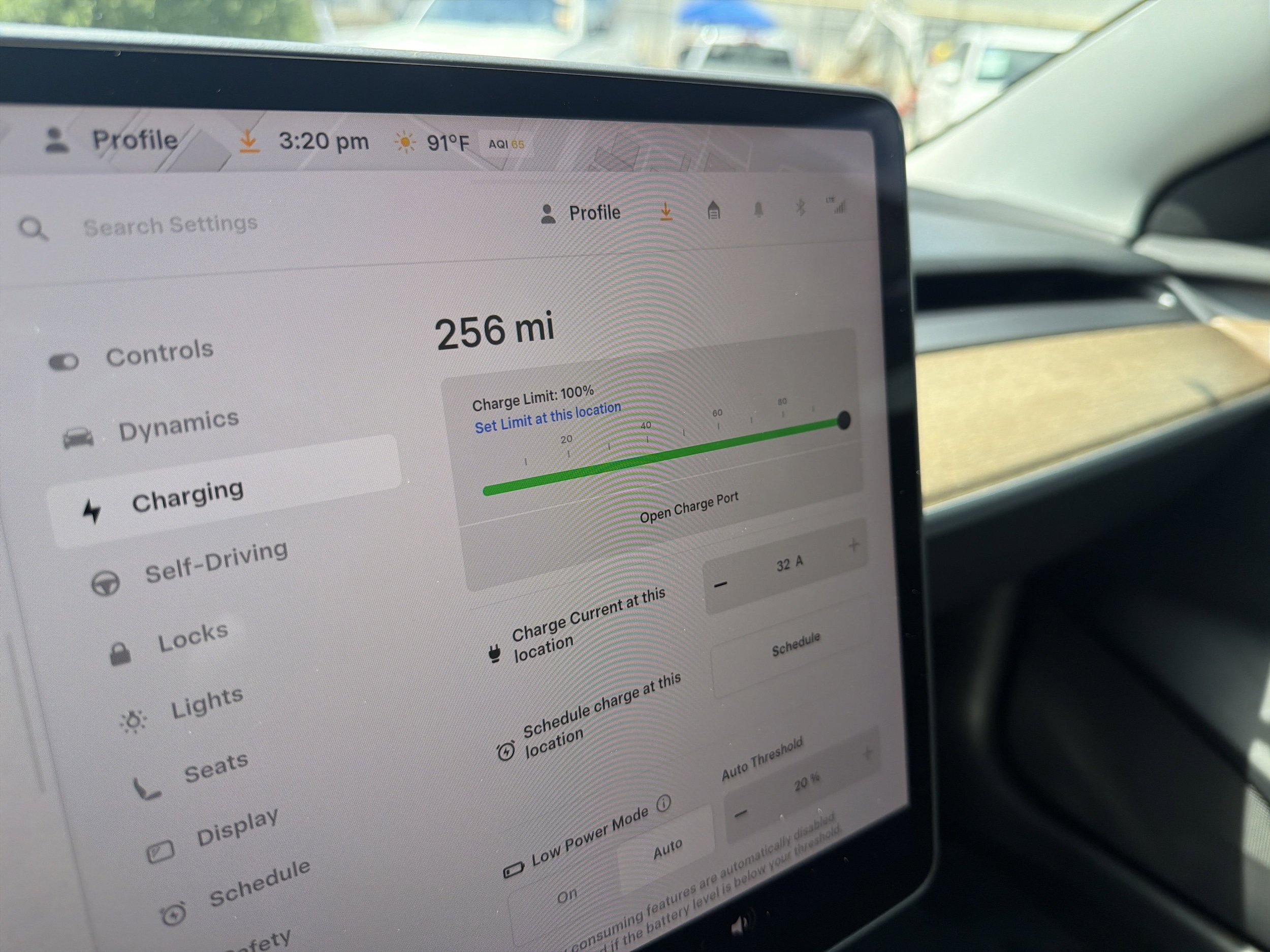 2023 Tesla Model 3 -'s photo