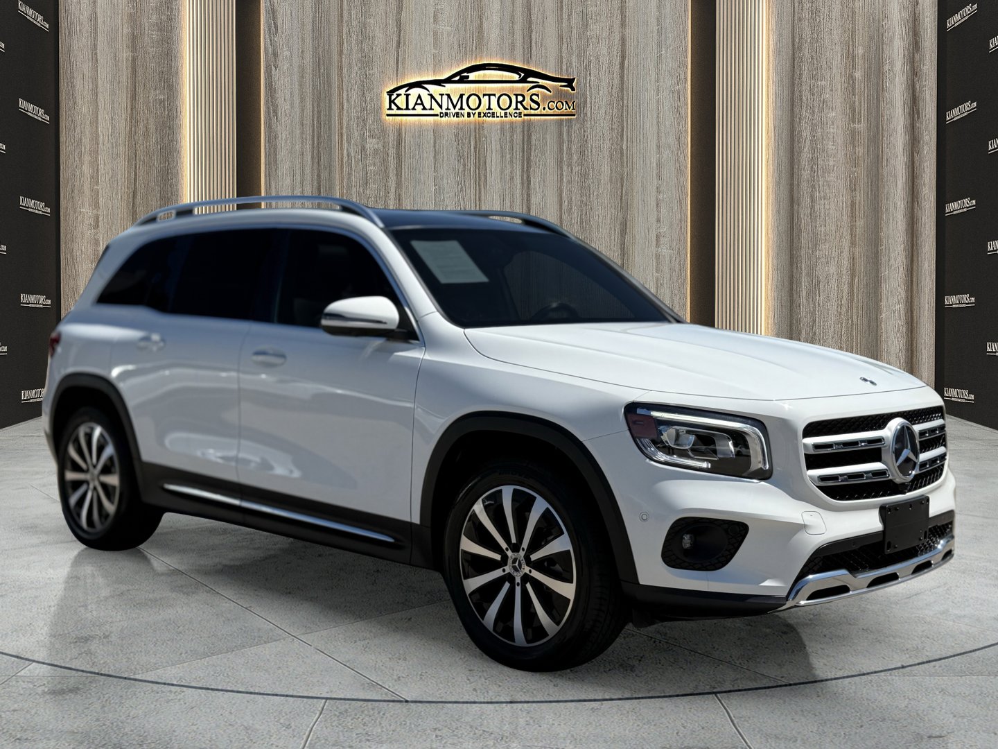 2023 Mercedes-Benz GLB