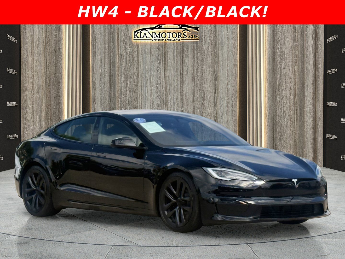 2023 Tesla Model S Standard Range's photo