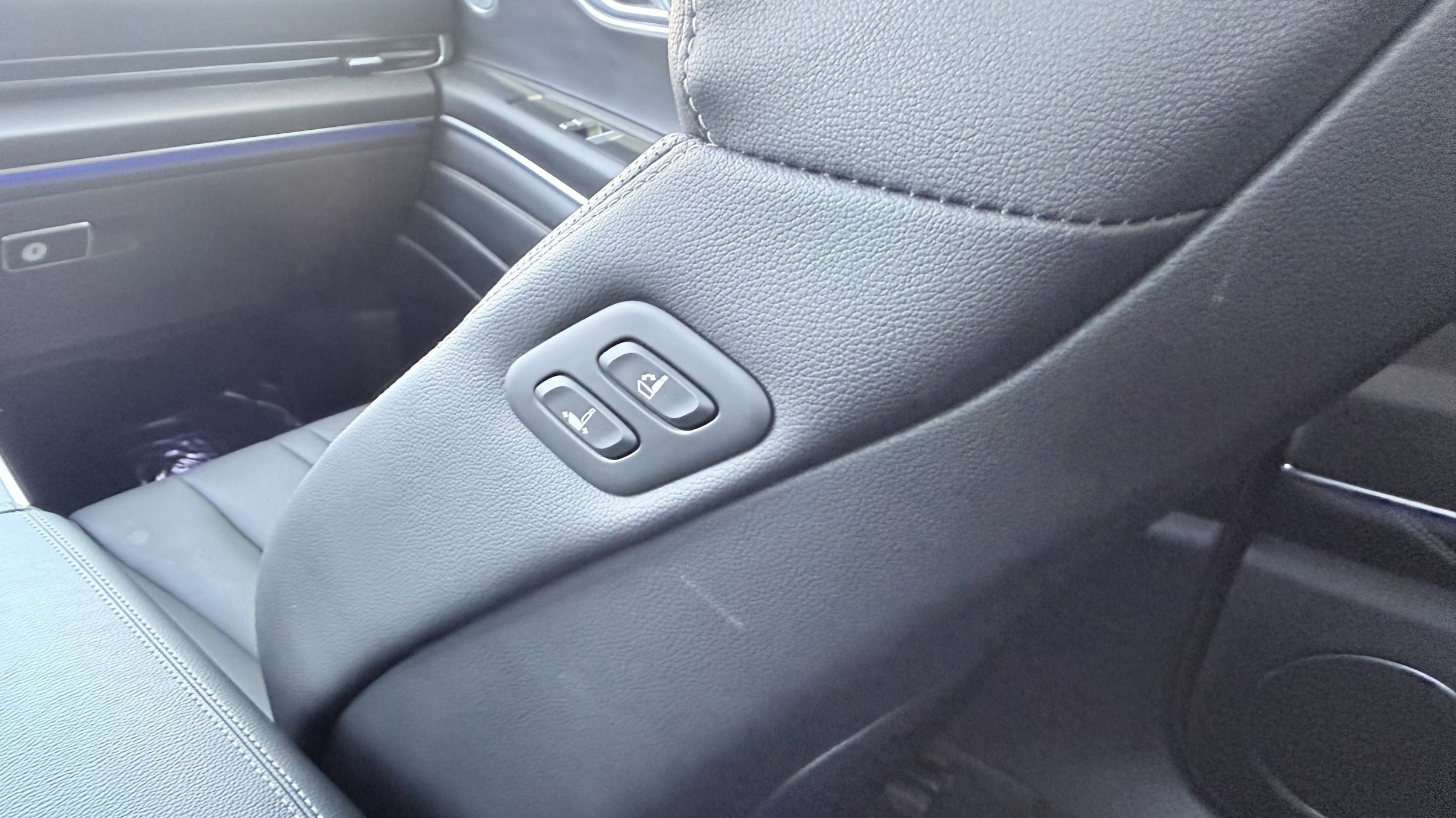 2024 GENESIS GV80 Standard - Photo 47