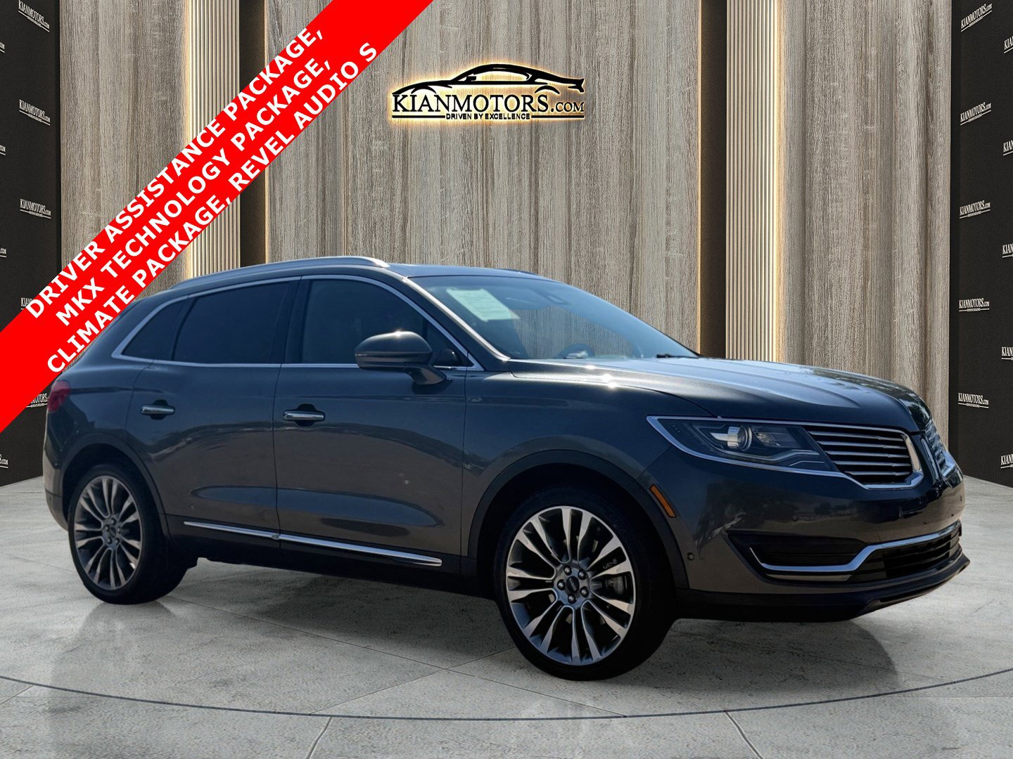 2017 Lincoln MKX Reserve's photo