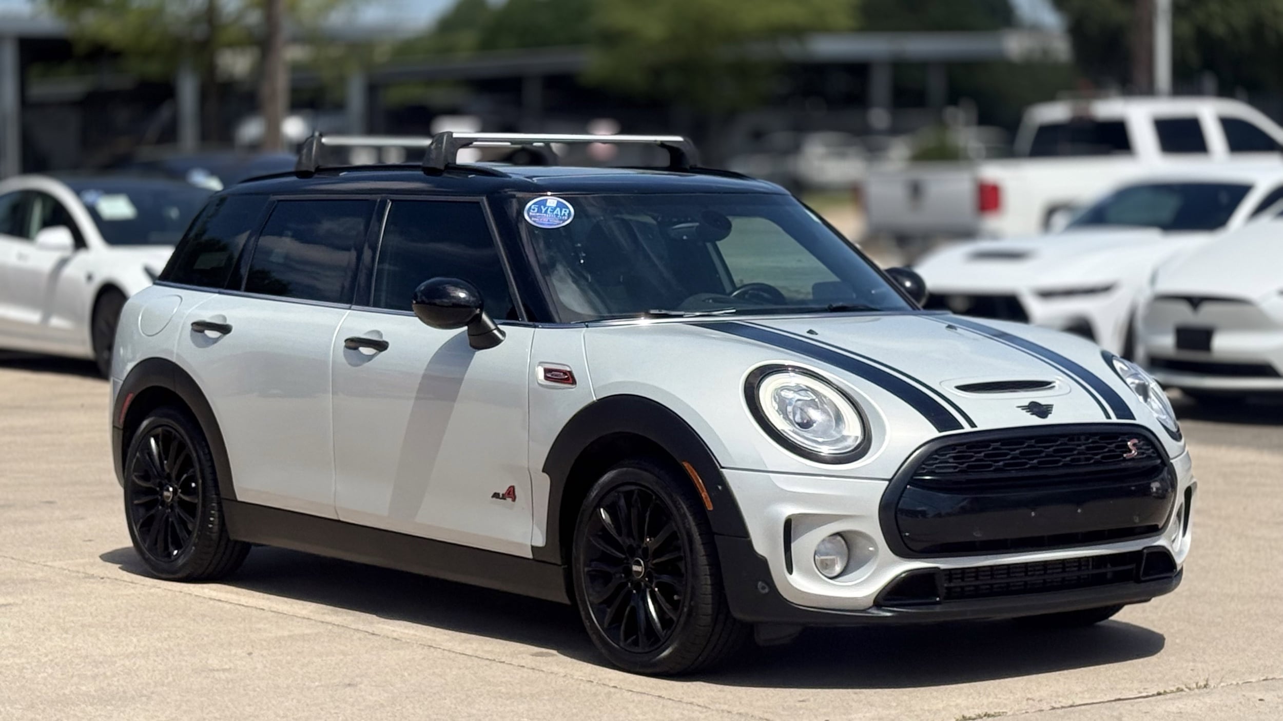 2018 MINI Clubman Cooper S ALL4's photo