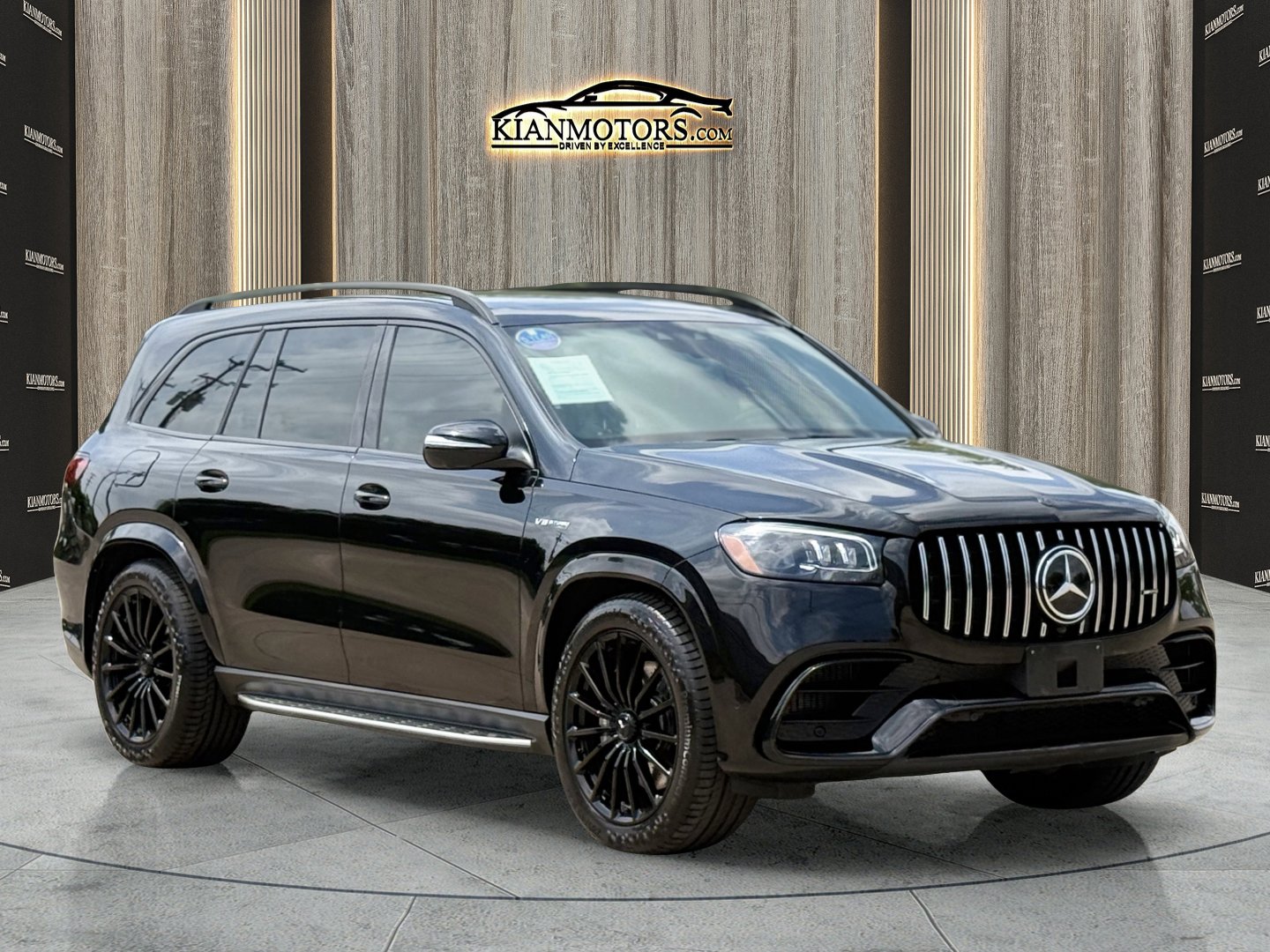 2023 Mercedes-Benz GLS AMG GLS 63's photo