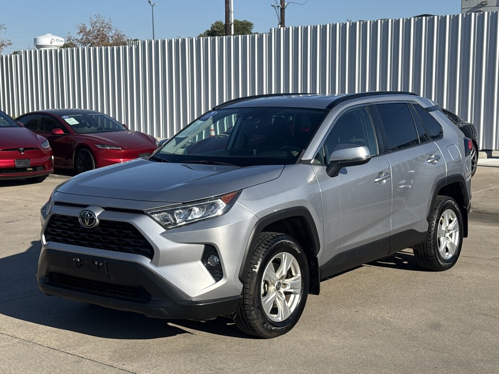Used 2021 Toyota RAV4 XLE SUV