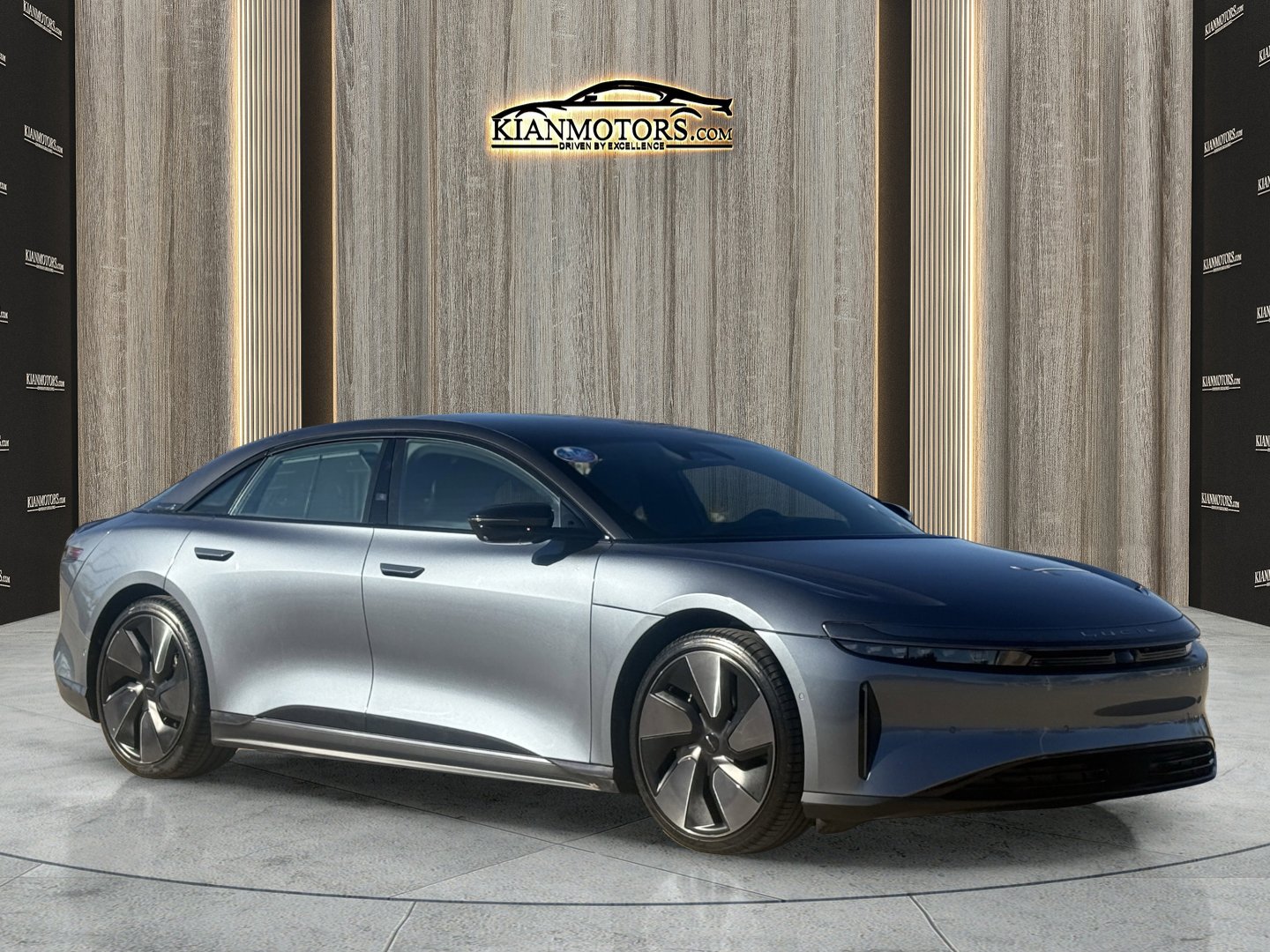 2024 Lucid Air Grand Touring's photo