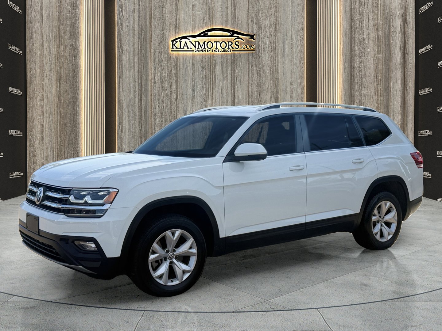 2019 Volkswagen Atlas V6 SE photo 3