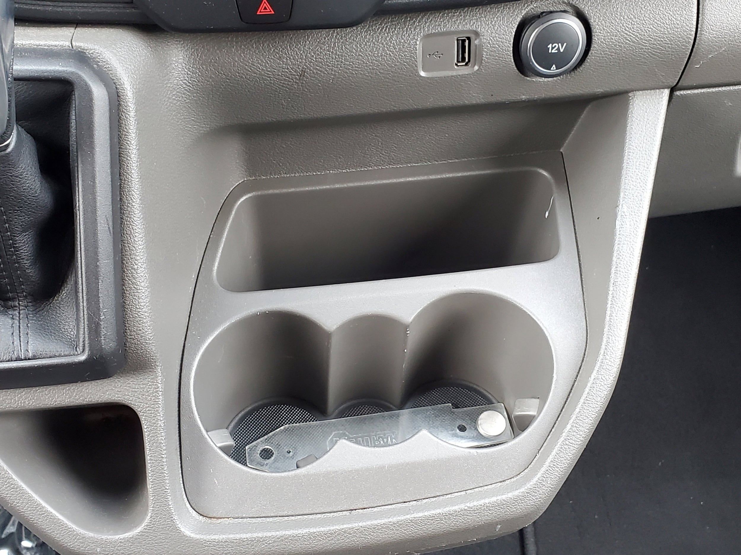 2020 Ford Transit Passenger Van XLT - Photo 62