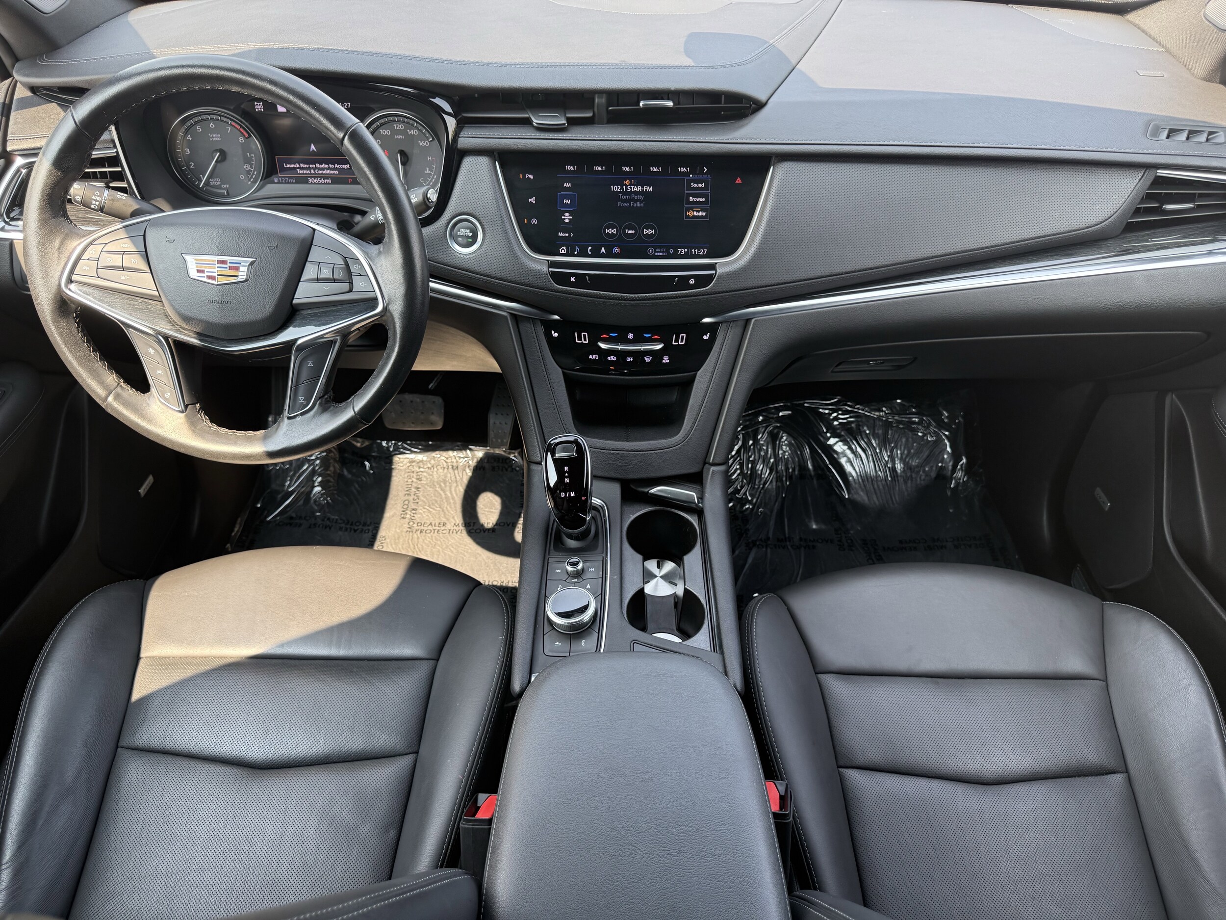 2023 Cadillac XT5 Premium Luxury photo 2
