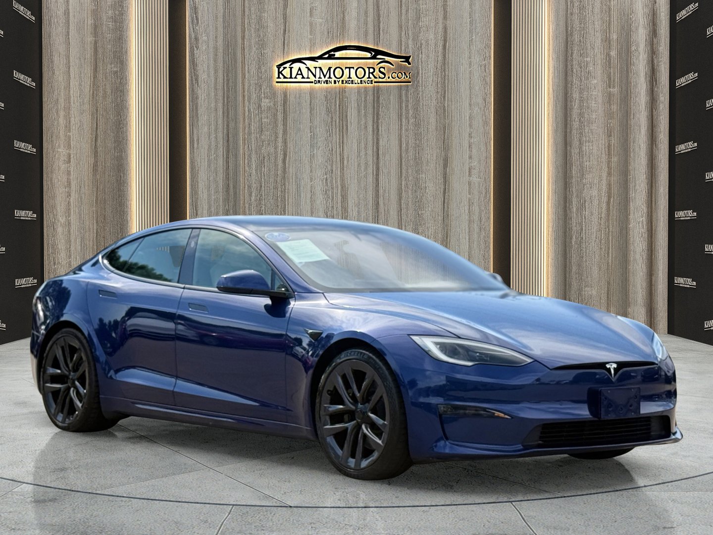 2022 Tesla Model S's photo
