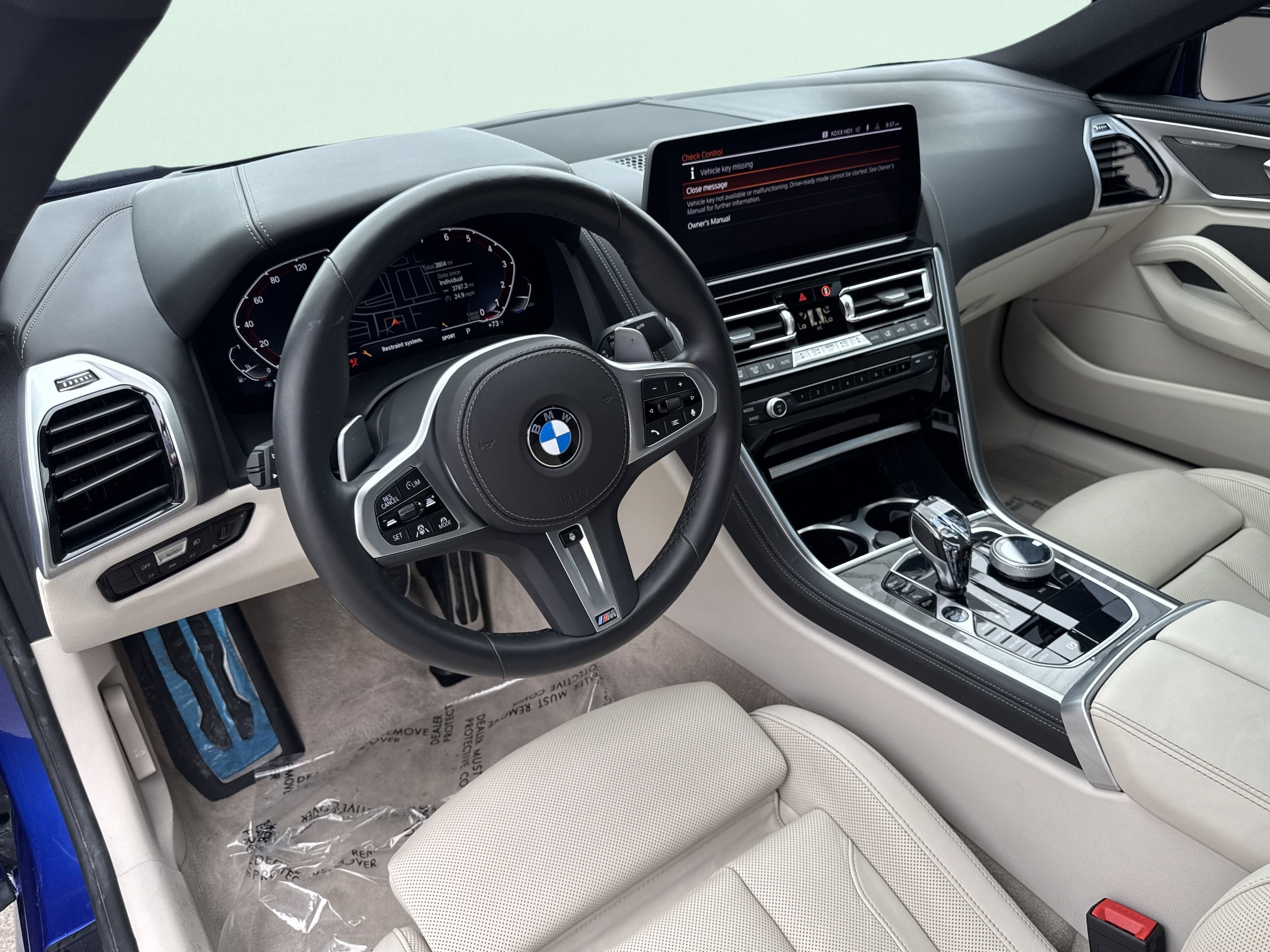 2025 BMW 8 Series 840i - Photo 23