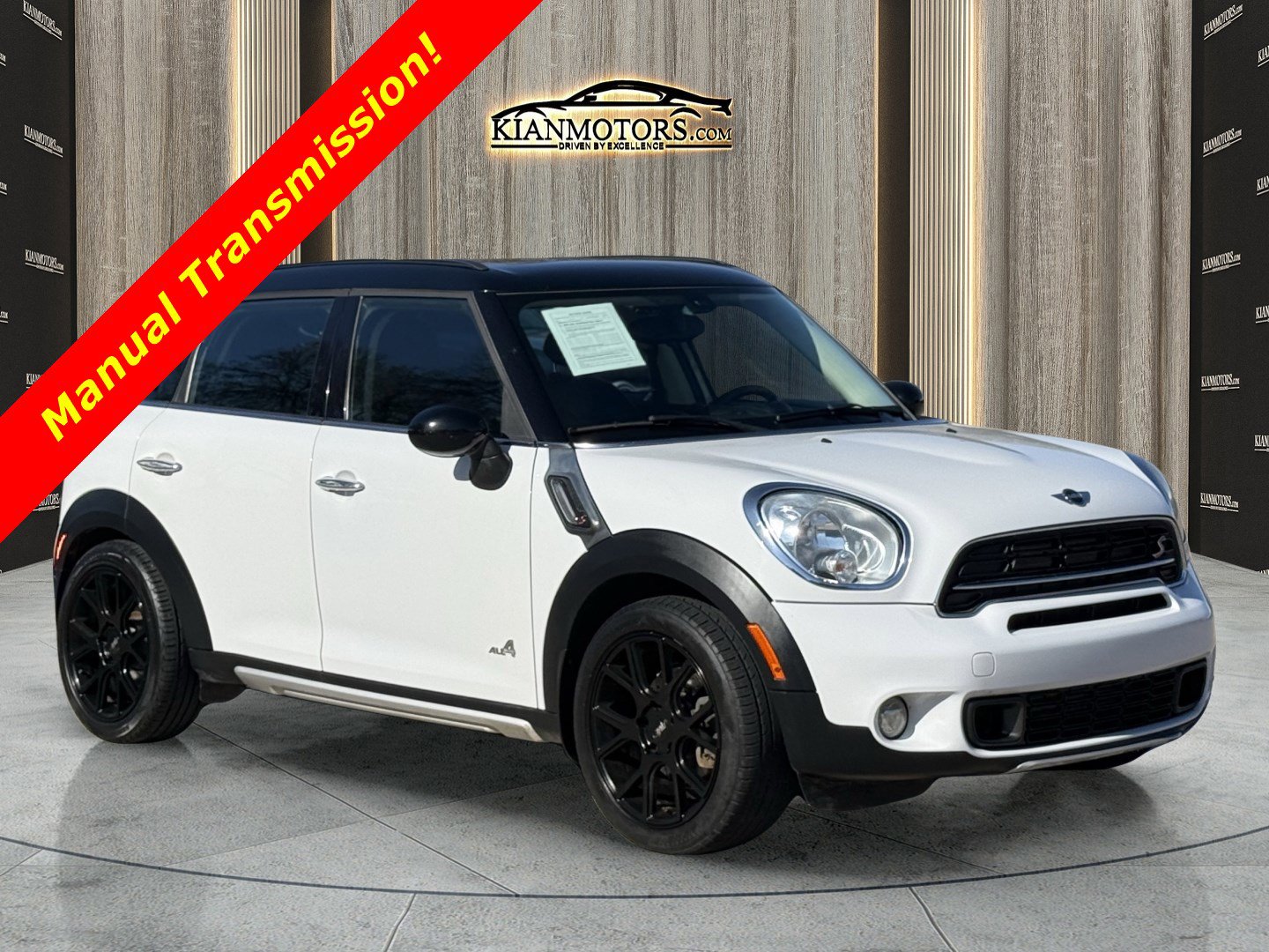 2015 MINI Countryman Countryman S's photo