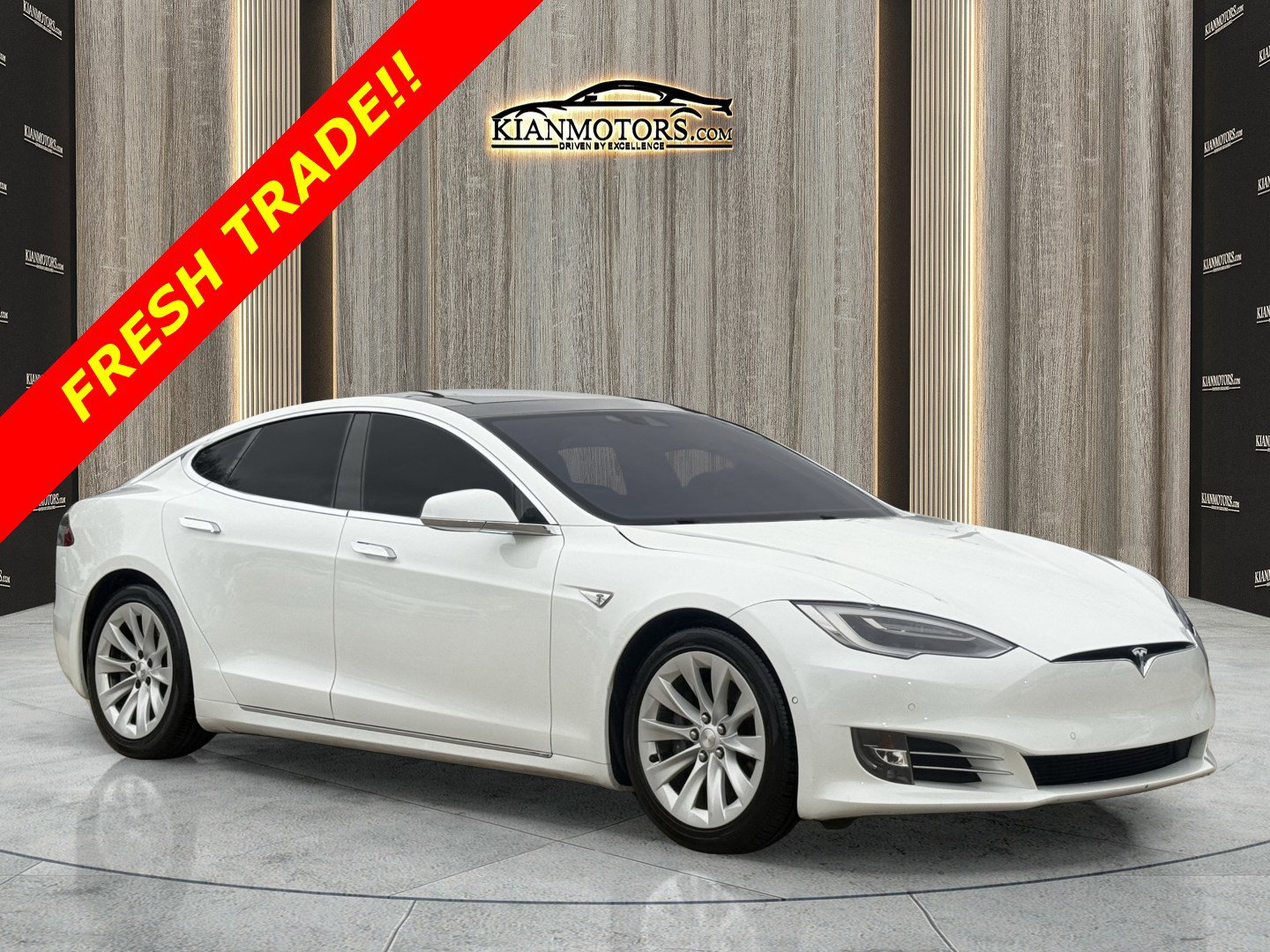 2016 Tesla Model S's photo