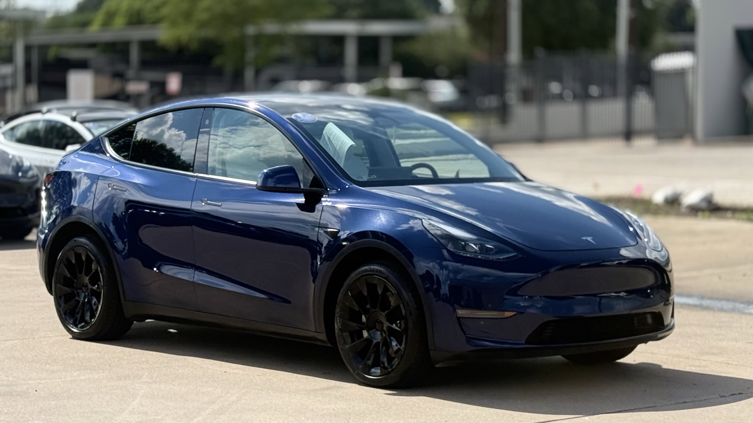 2023 Tesla Model Y Long Range Dual Motor All-Wheel Drive's photo