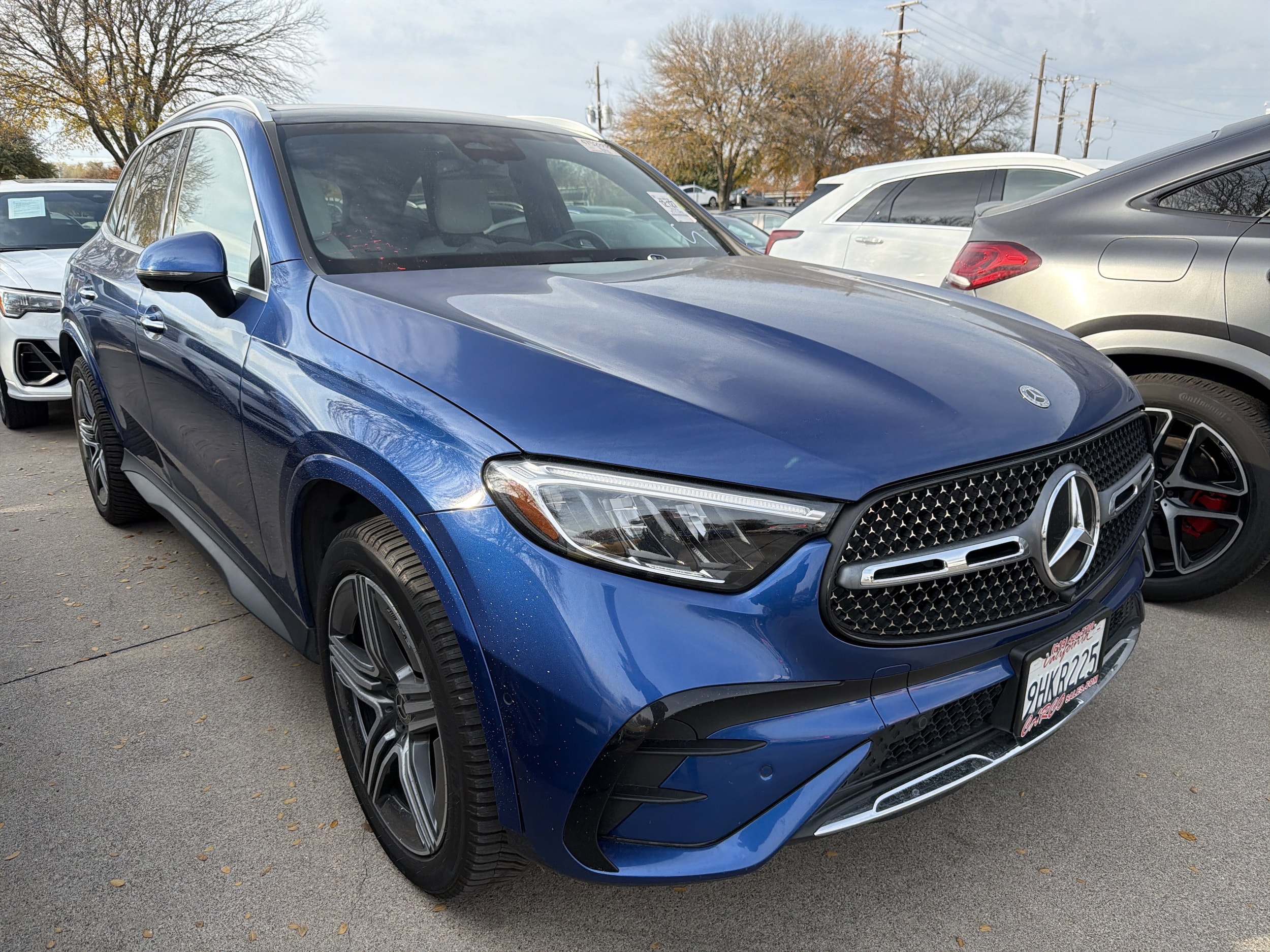 2023 Mercedes-Benz GLC GLC300's photo