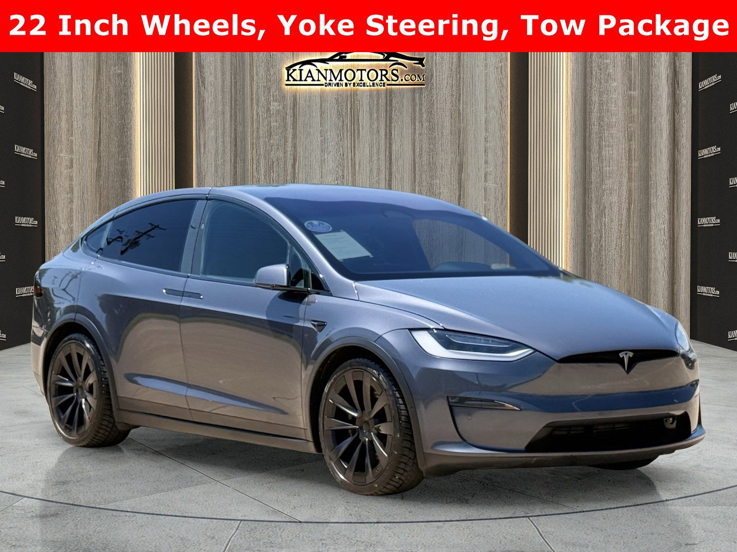 2022 Tesla Model X Plaid's photo