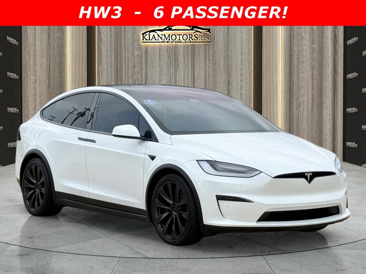 2023 Tesla Model X Plaid's photo