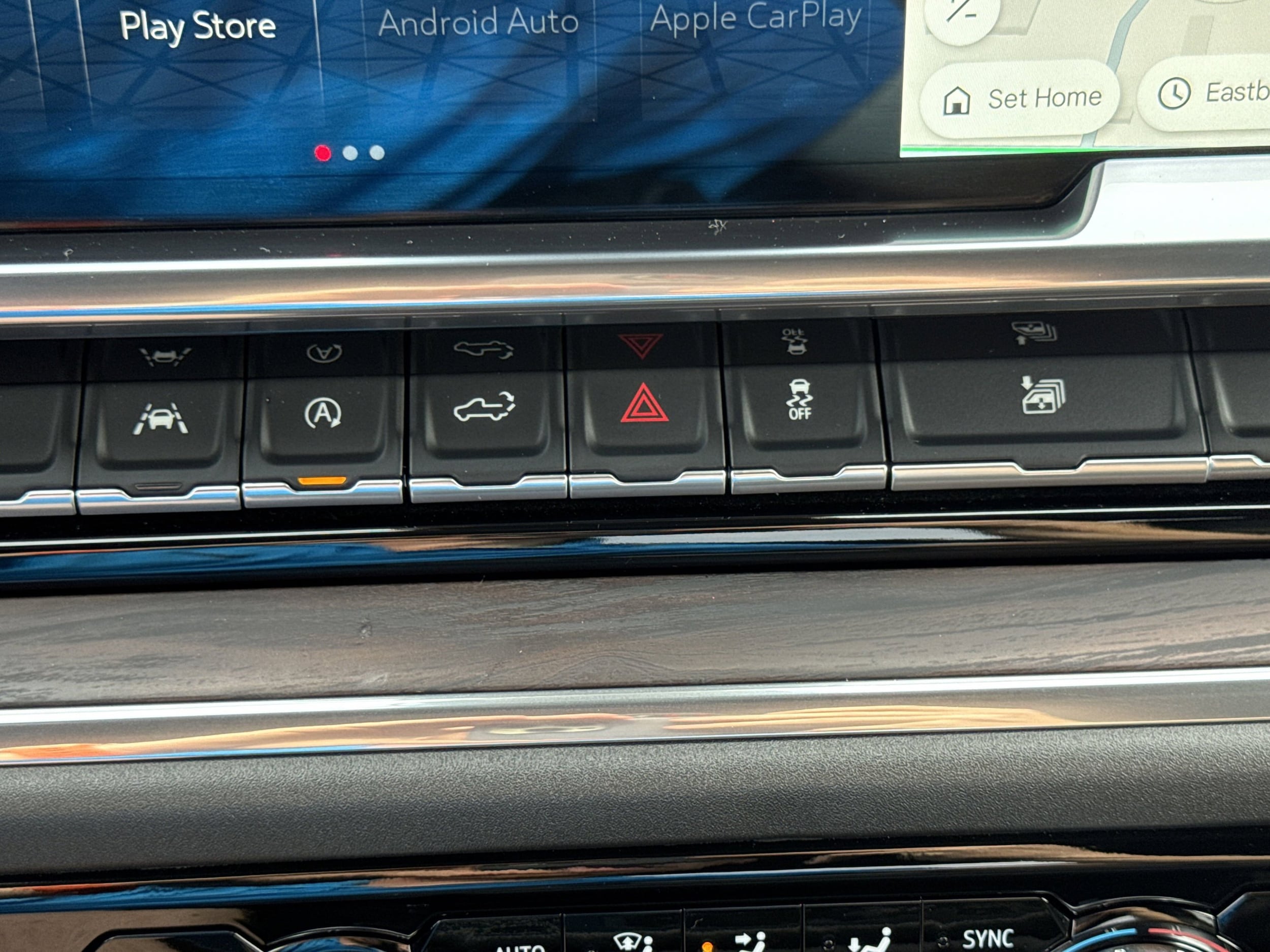 2025 GMC Sierra 1500 SLT - Photo 66