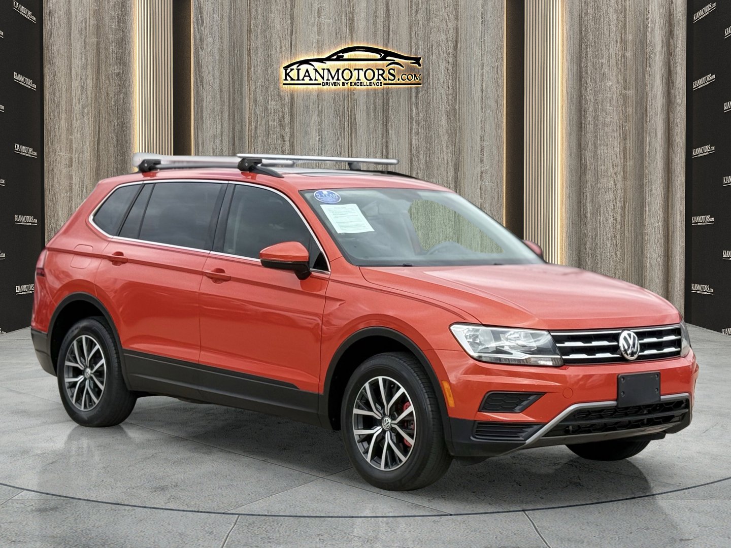 2019 Volkswagen Tiguan 2.0T SE's photo