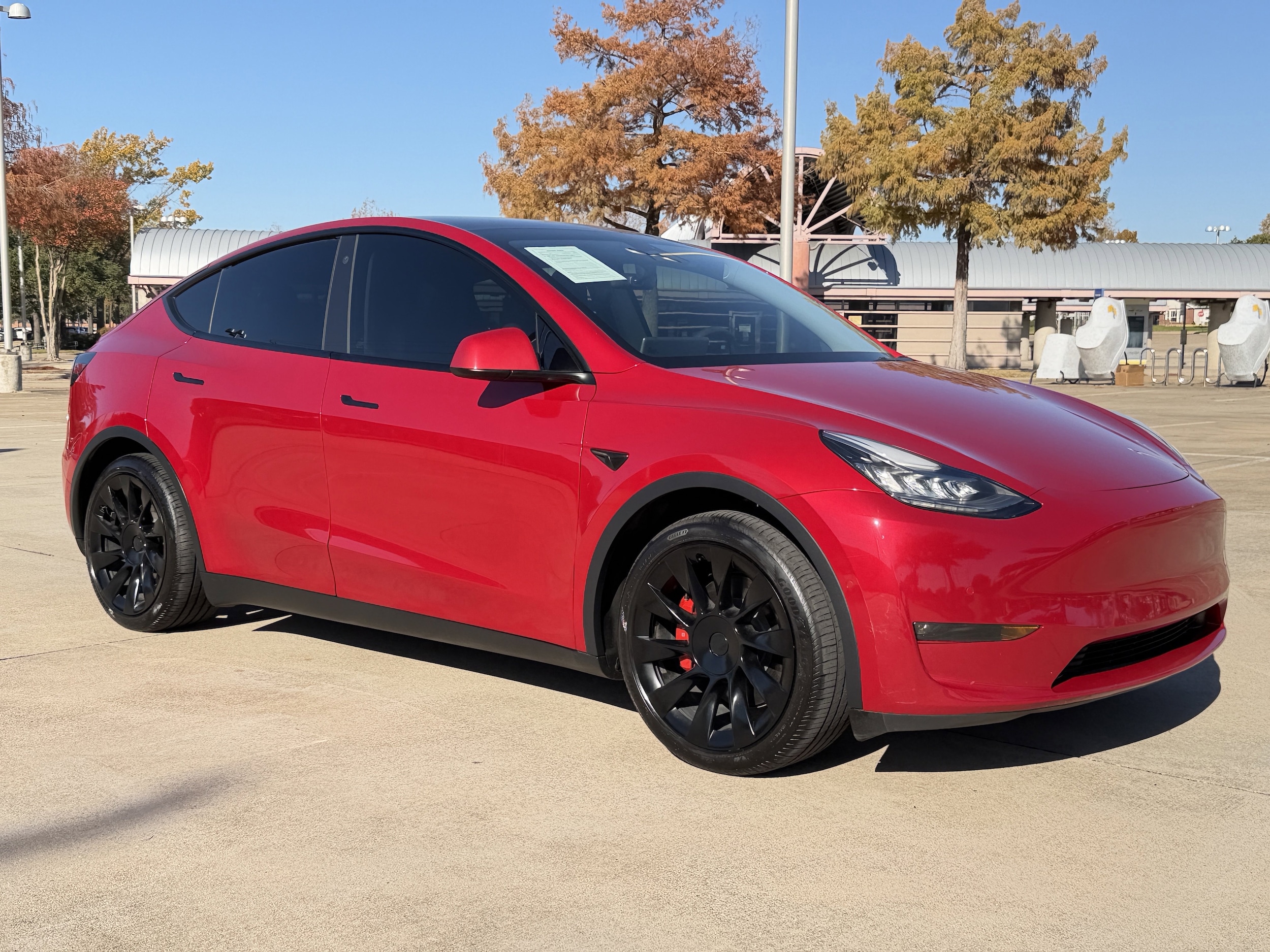 2021 Tesla Model Y Long Range's photo