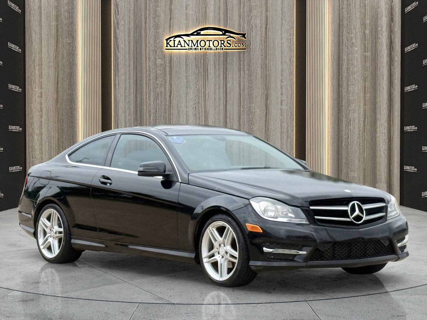 2014 Mercedes-Benz C-Class C250 Sport's photo