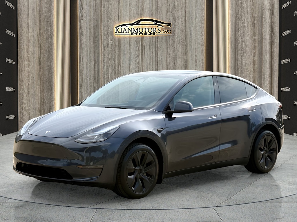 Used 2025 Tesla Model Y Long Range SUV