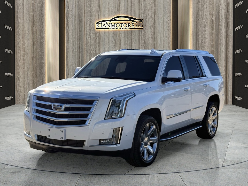 Used 2018 CADILLAC Escalade Premium Luxury SUV