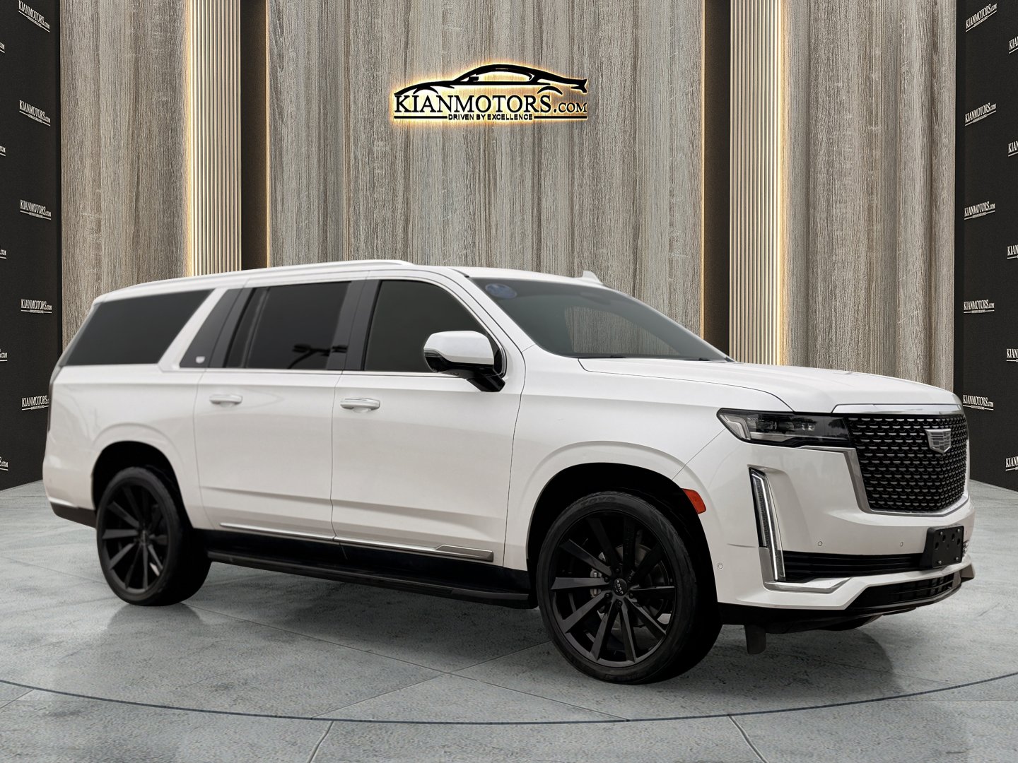 2021 Cadillac Escalade ESV 4WD Premium Luxury's photo